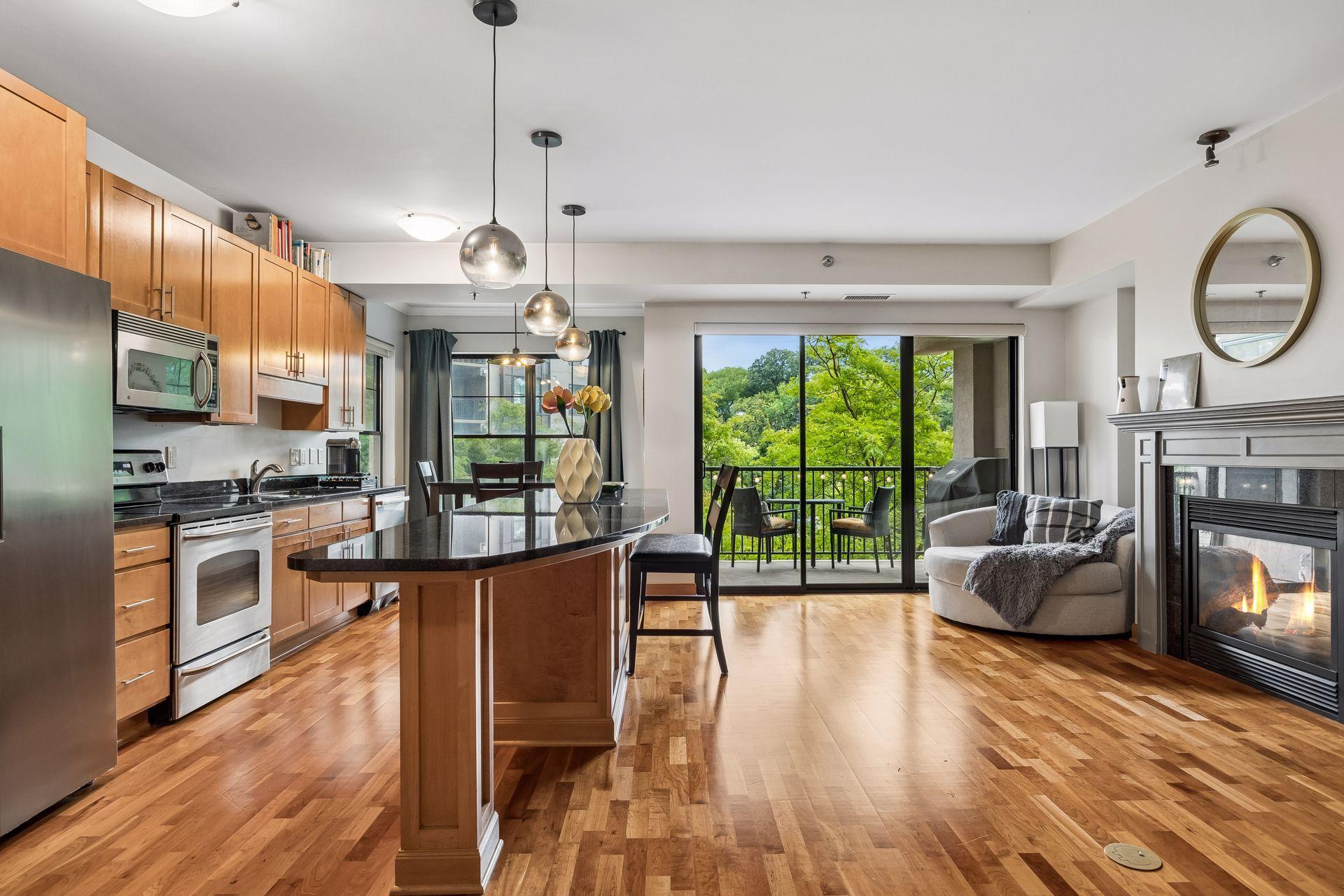 View of Residential at 317 Groveland Avenue #311, Minneapolis MN 55403, Minneapolis (5 of 61) - Mike Wilen | Minnesota Team Real Estate