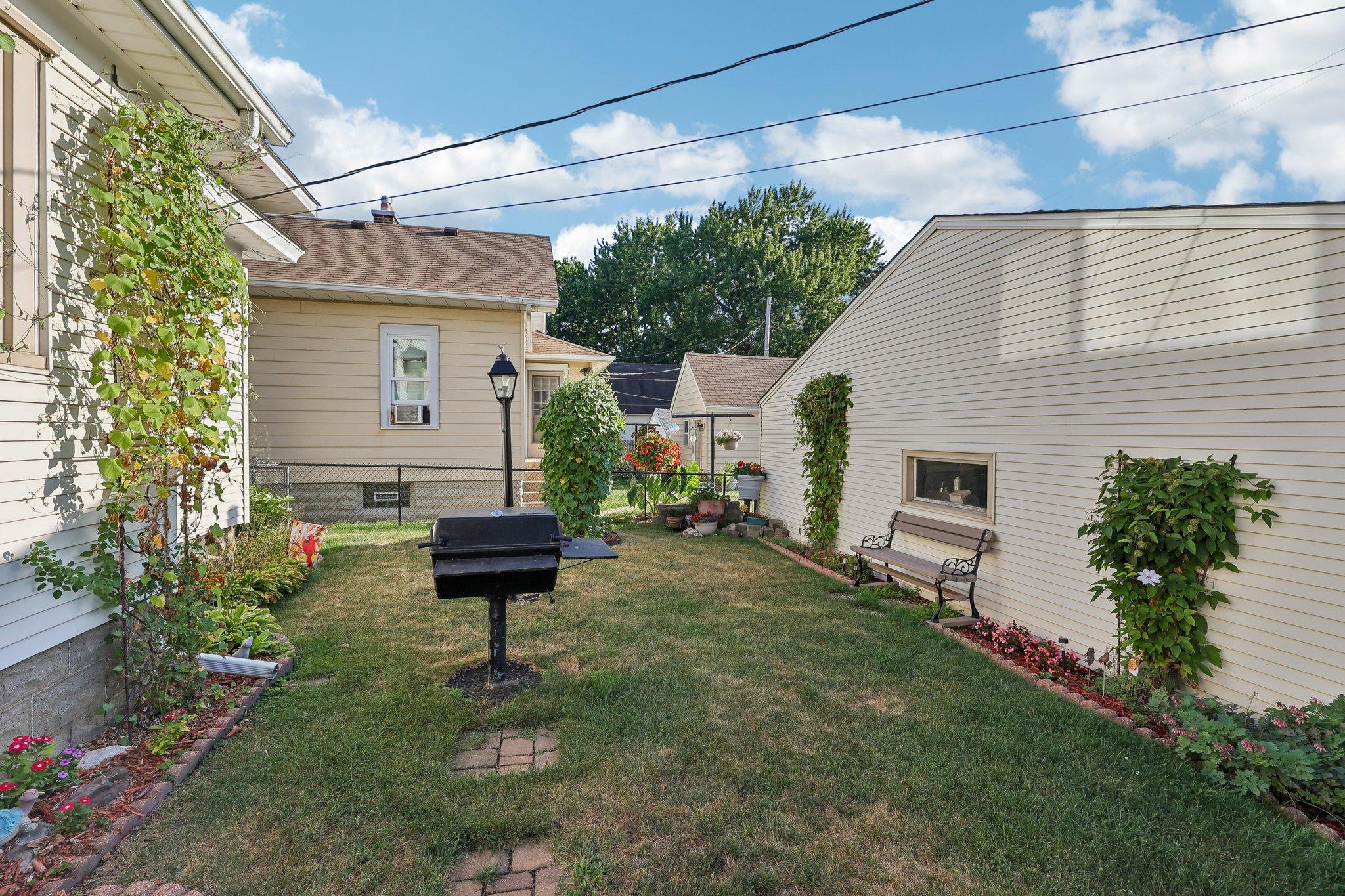 View of Residential at 655 Simpson Street, Saint Paul MN 55104, Saint Paul (38 of 47) - Mike Wilen | Minnesota Team Real Estate