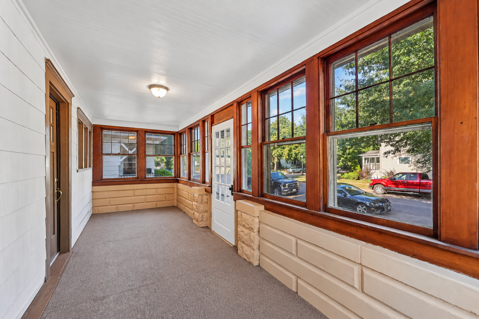 View of Residential at 655 Simpson Street, Saint Paul MN 55104, Saint Paul (44 of 58) - Mike Wilen | Minnesota Team Real Estate