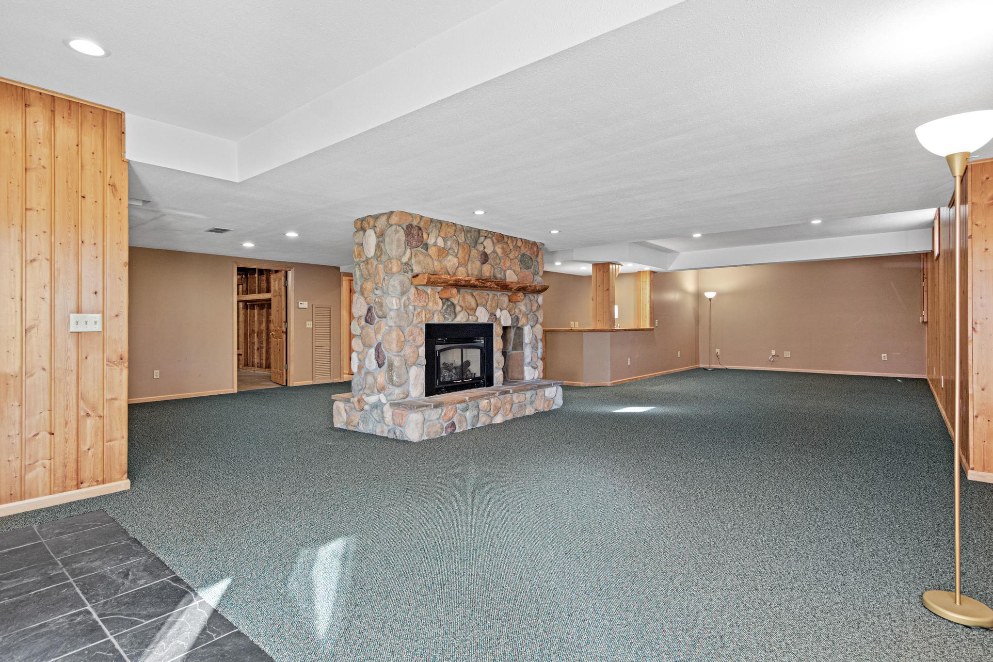 View of Residential at 7 Chickadee Lane, North Oaks MN 55127, North Oaks (32 of 40) - Mike Wilen | Minnesota Team Real Estate