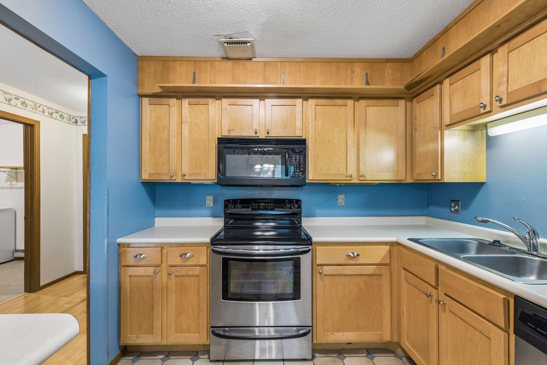 View of Residential at 1573 Cohansey Street #204, Saint Paul MN 55117, Saint Paul (14 of 38) - Mike Wilen | Minnesota Team Real Estate