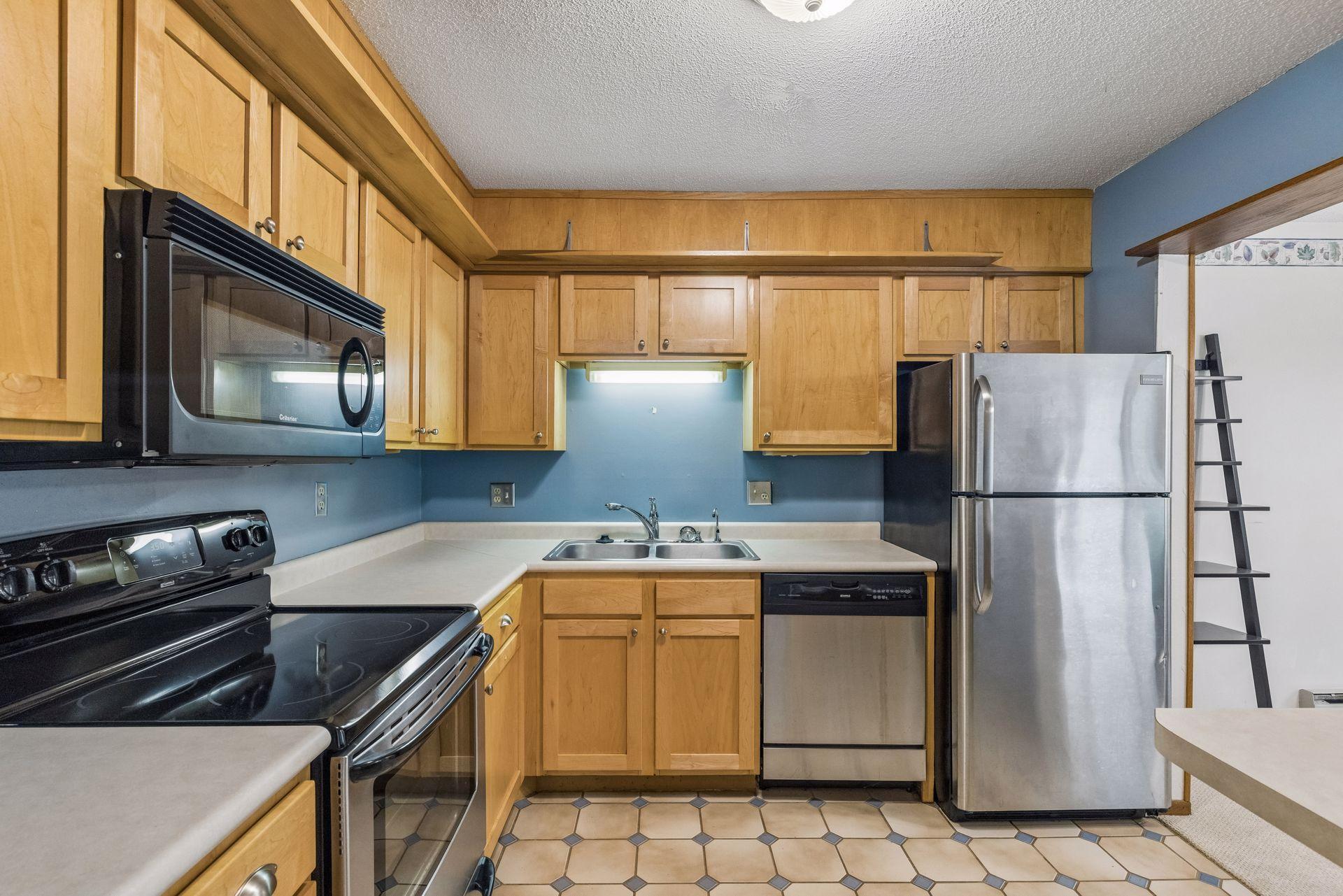 View of Residential at 1573 Cohansey Street #204, Saint Paul MN 55117, Saint Paul (13 of 38) - Mike Wilen | Minnesota Team Real Estate