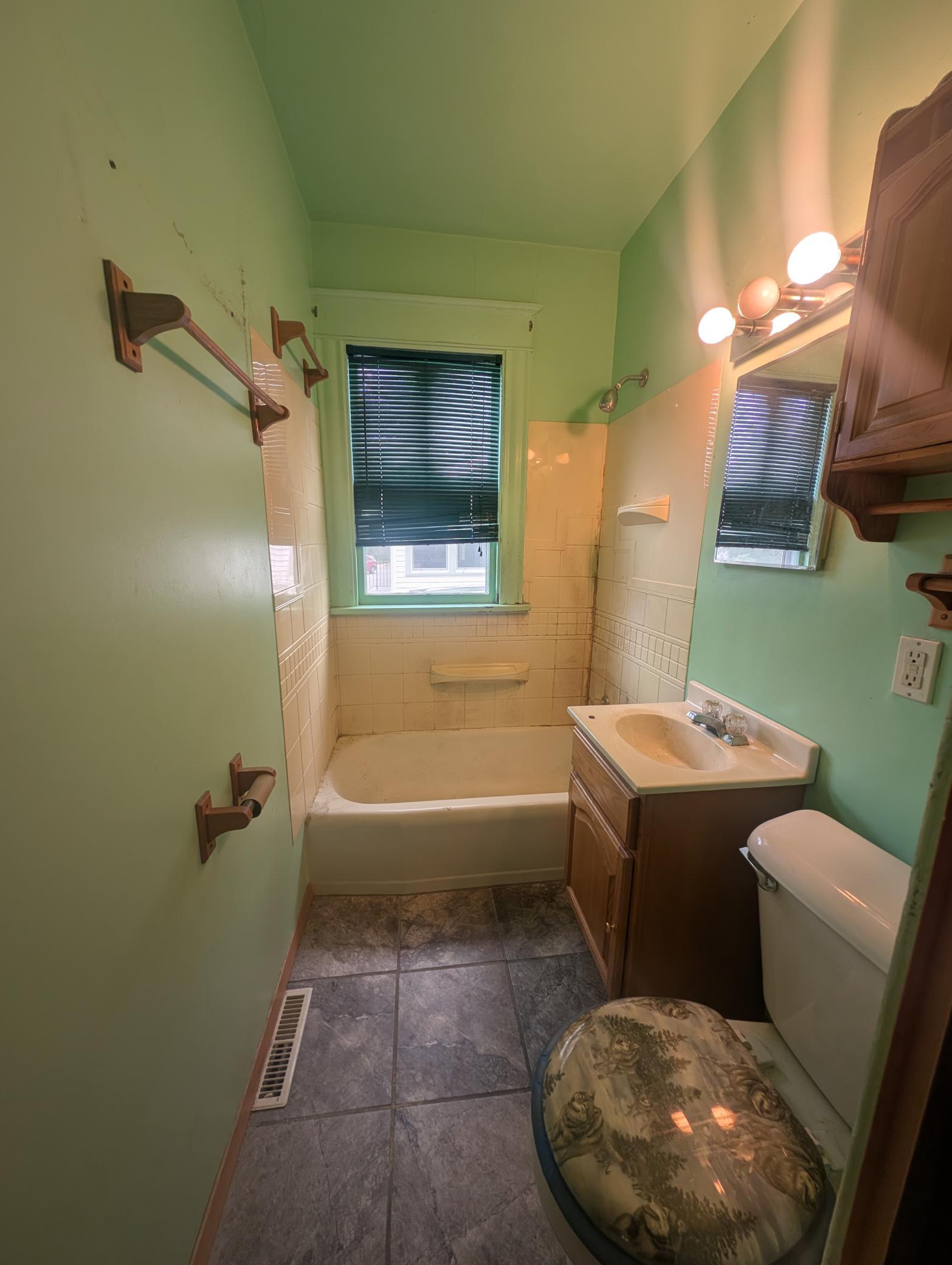 View of Residential at 3008 35th Street, Minneapolis MN 55406, Minneapolis (17 of 27) - Mike Wilen | Minnesota Team Real Estate