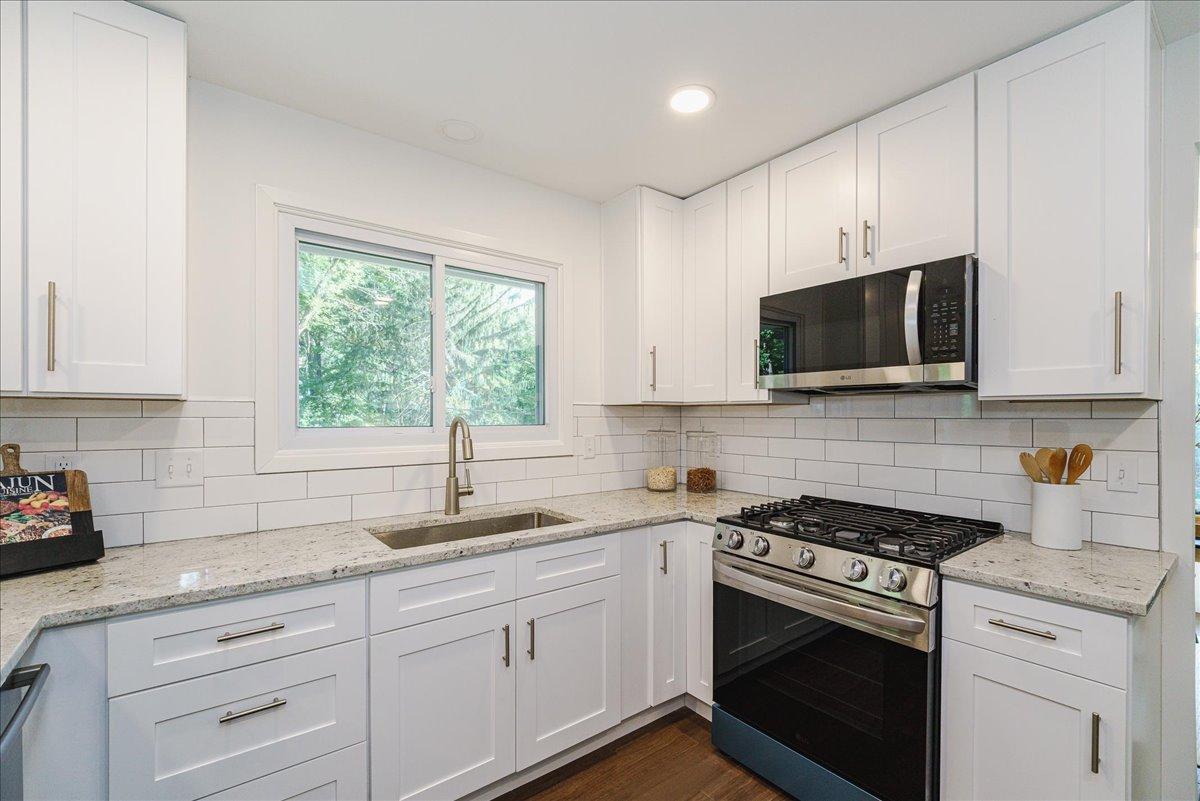 View of Residential at 312 Griffit Street, Edina MN 55343, Edina (23 of 66) - Mike Wilen | Minnesota Team Real Estate