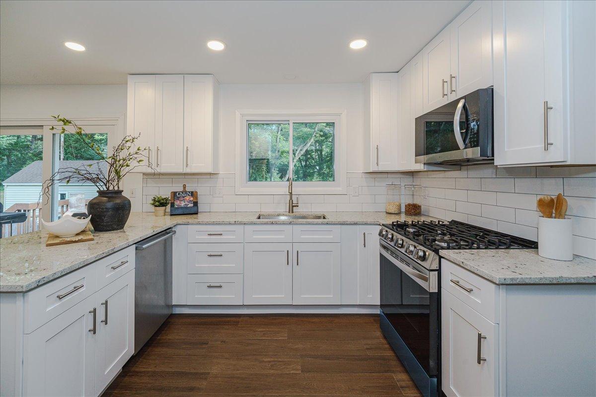 View of Residential at 312 Griffit Street, Edina MN 55343, Edina (21 of 66) - Mike Wilen | Minnesota Team Real Estate