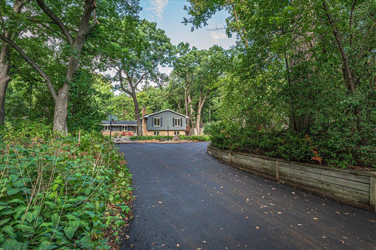 View of Residential at 312 Griffit Street, Edina MN 55343, Edina (33 of 66) - Mike Wilen | Minnesota Team Real Estate