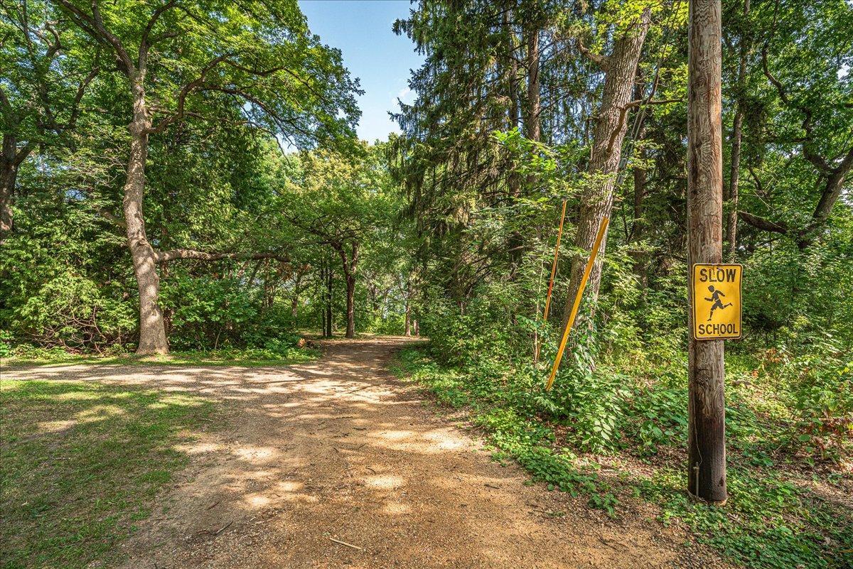 View of Residential at 312 Griffit Street, Edina MN 55343, Edina (32 of 66) - Mike Wilen | Minnesota Team Real Estate