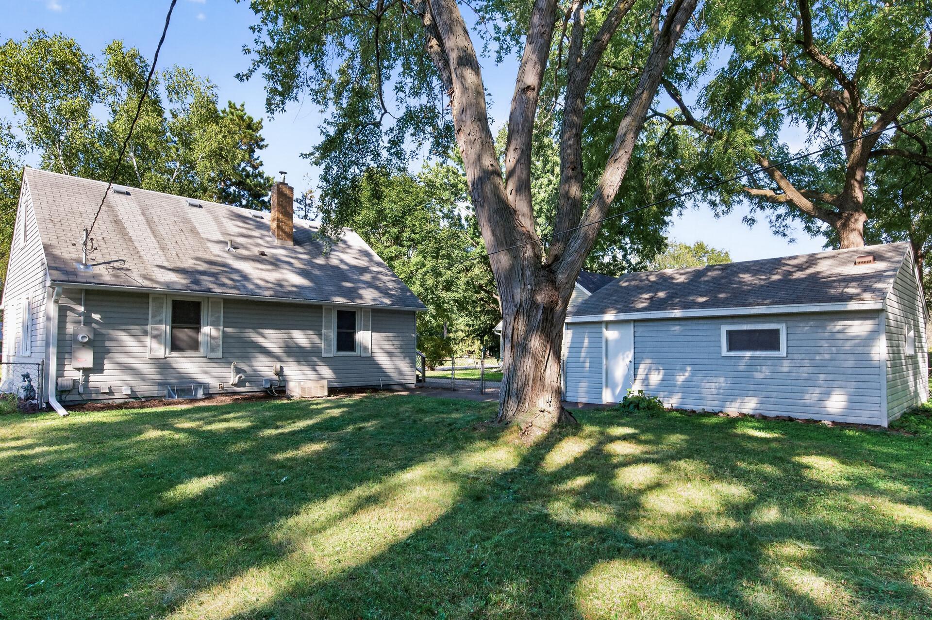 View of Residential at 2106 Richard Avenue, White Bear Lake MN 55110, White Bear Lake (23 of 26) - Mike Wilen | Minnesota Team Real Estate