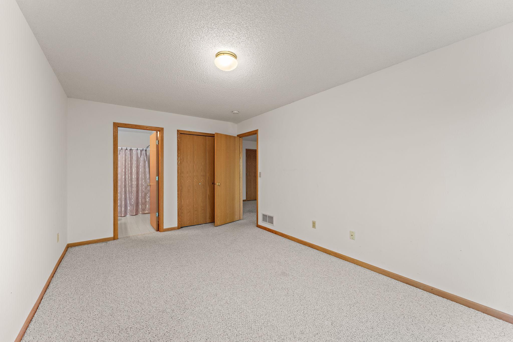View of Residential at 13228 Vintage Street, Coon Rapids MN 55448, Coon Rapids (22 of 38) - Mike Wilen | Minnesota Team Real Estate