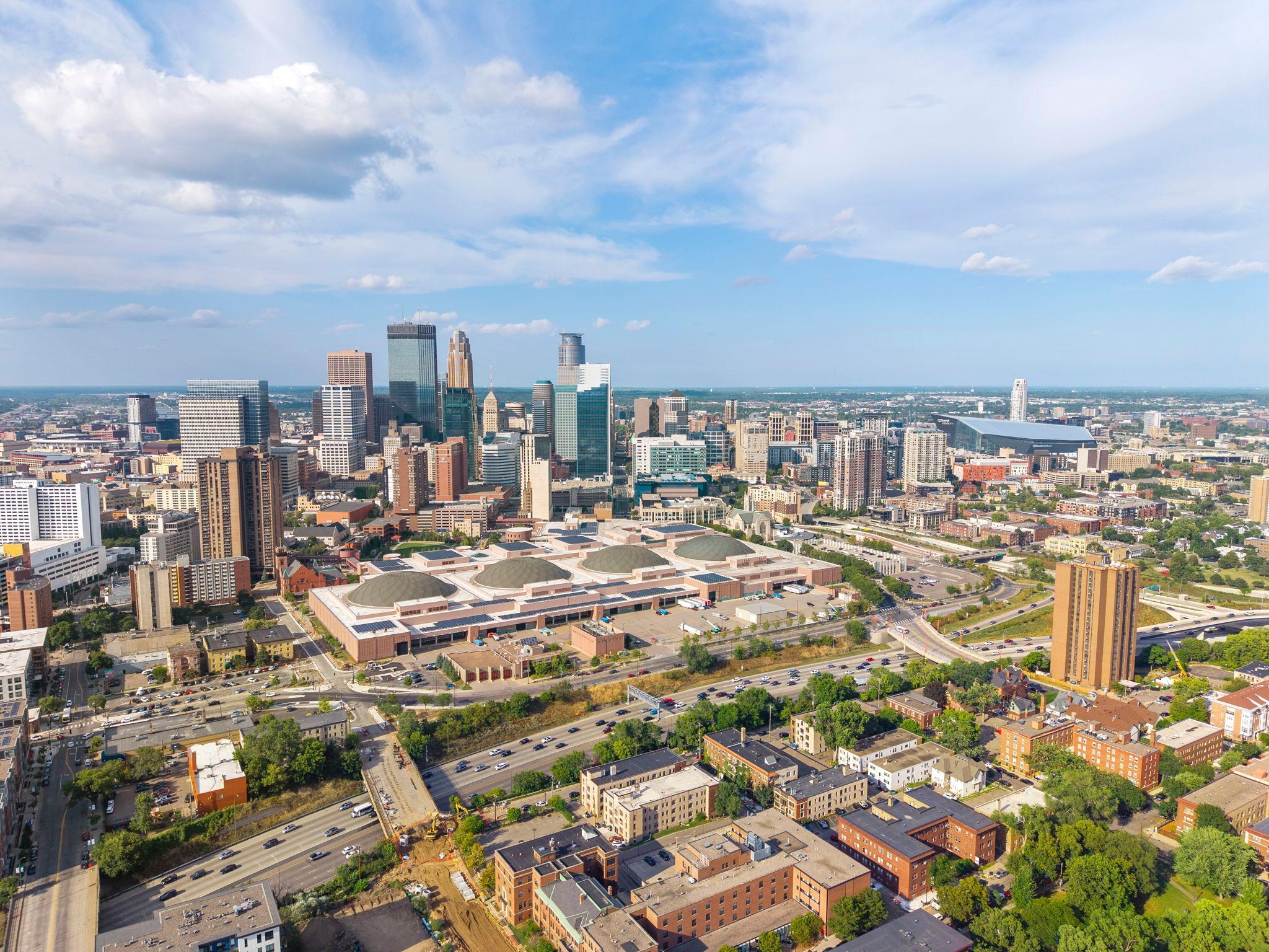 View of Residential at 15 Franklin Avenue #210, Minneapolis MN 55404, Minneapolis (62 of 64) - Mike Wilen | Minnesota Team Real Estate