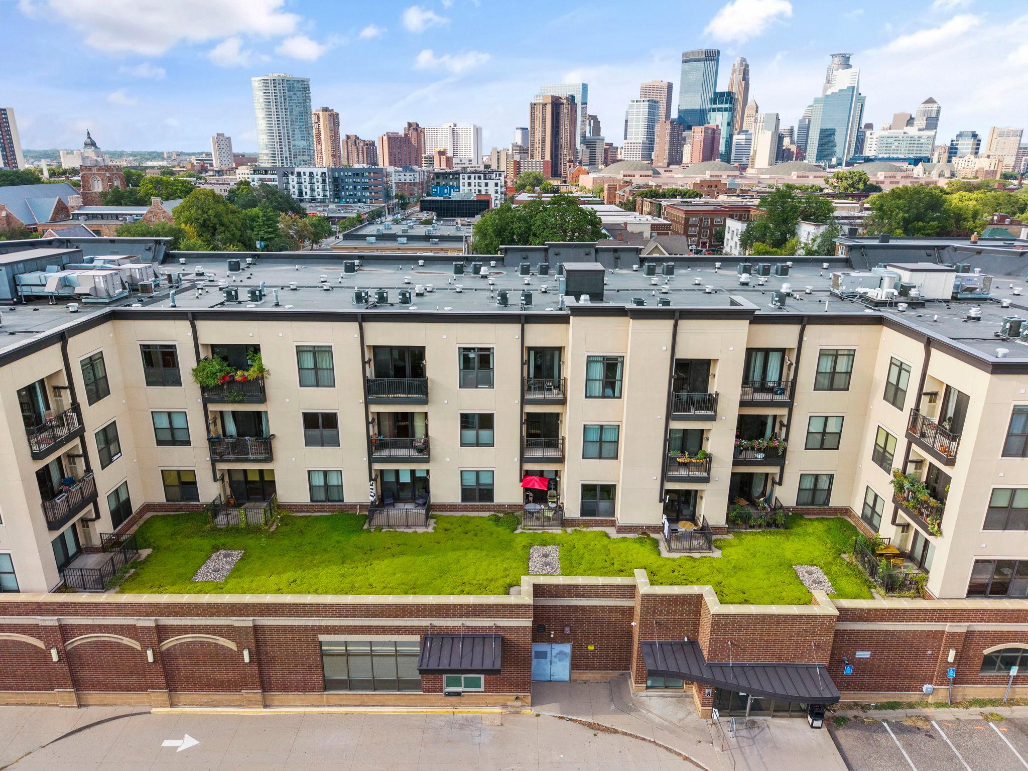 View of Residential at 15 Franklin Avenue #210, Minneapolis MN 55404, Minneapolis (61 of 64) - Mike Wilen | Minnesota Team Real Estate
