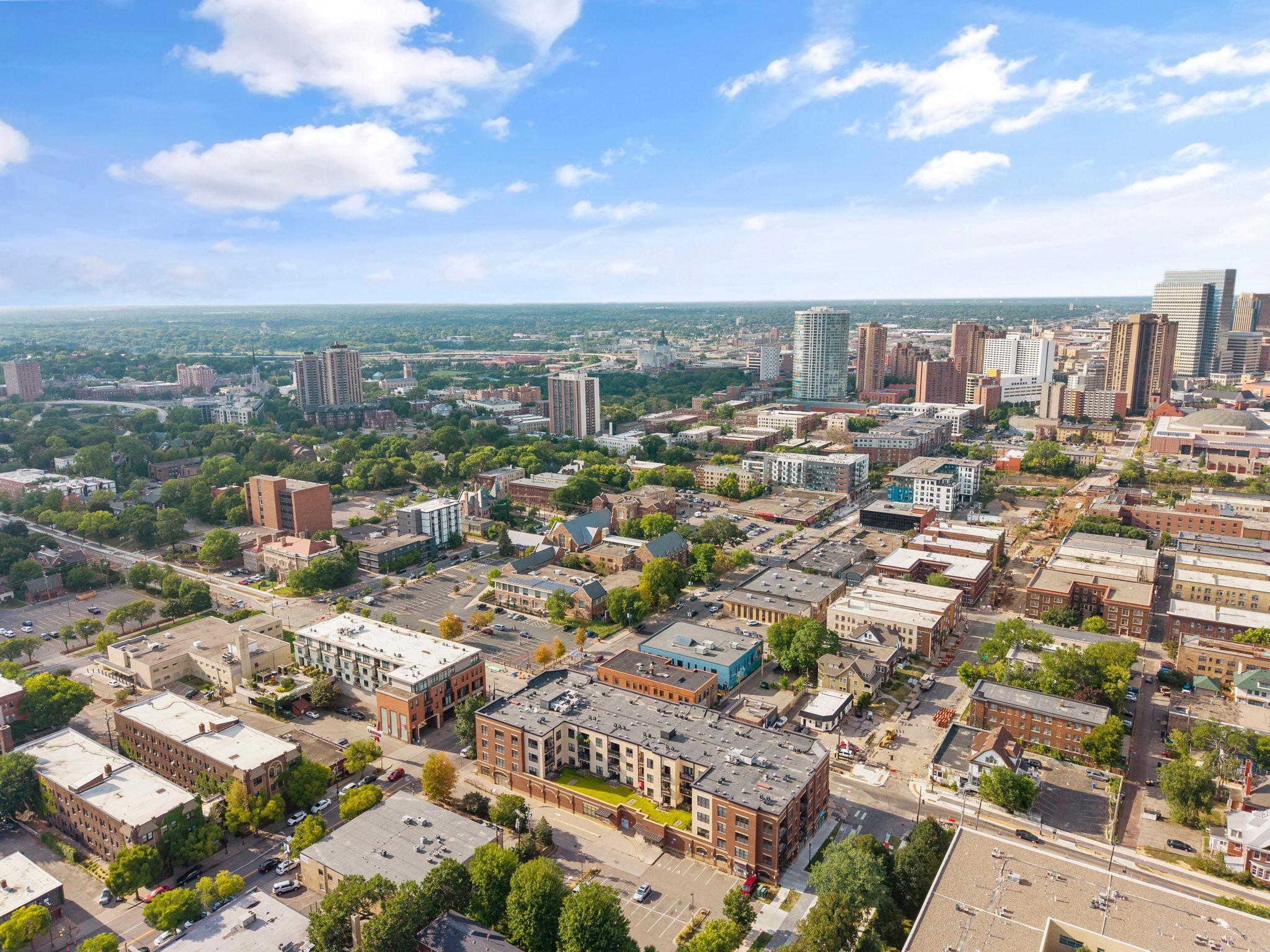 View of Residential at 15 Franklin Avenue #210, Minneapolis MN 55404, Minneapolis (59 of 64) - Mike Wilen | Minnesota Team Real Estate