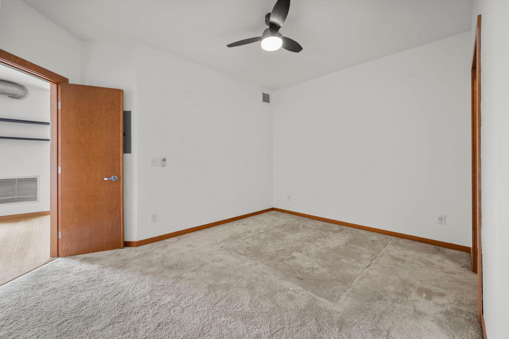 View of Residential at 15 Franklin Avenue #210, Minneapolis MN 55404, Minneapolis (36 of 64) - Mike Wilen | Minnesota Team Real Estate