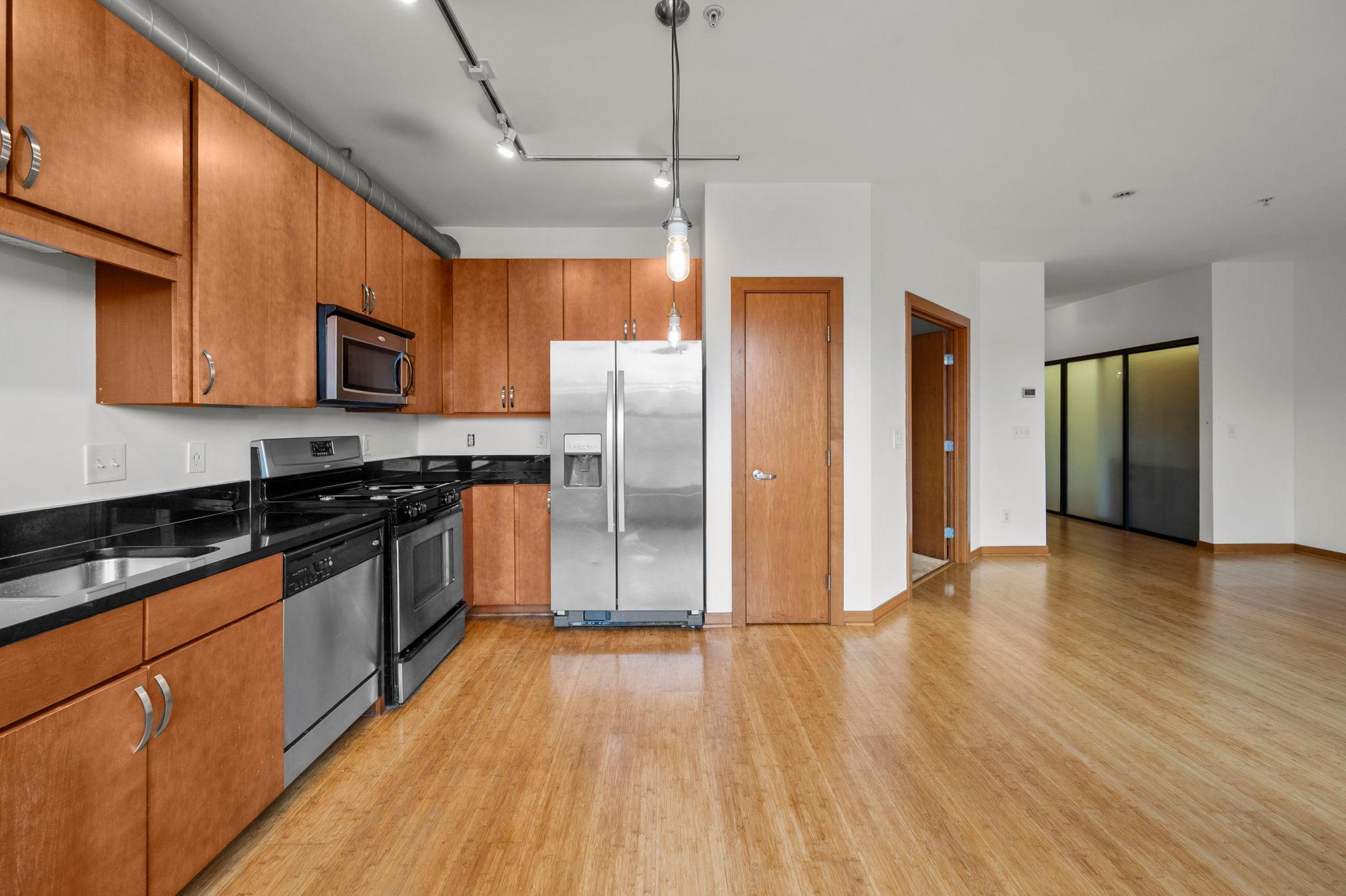 View of Residential at 15 Franklin Avenue #210, Minneapolis MN 55404, Minneapolis (33 of 64) - Mike Wilen | Minnesota Team Real Estate