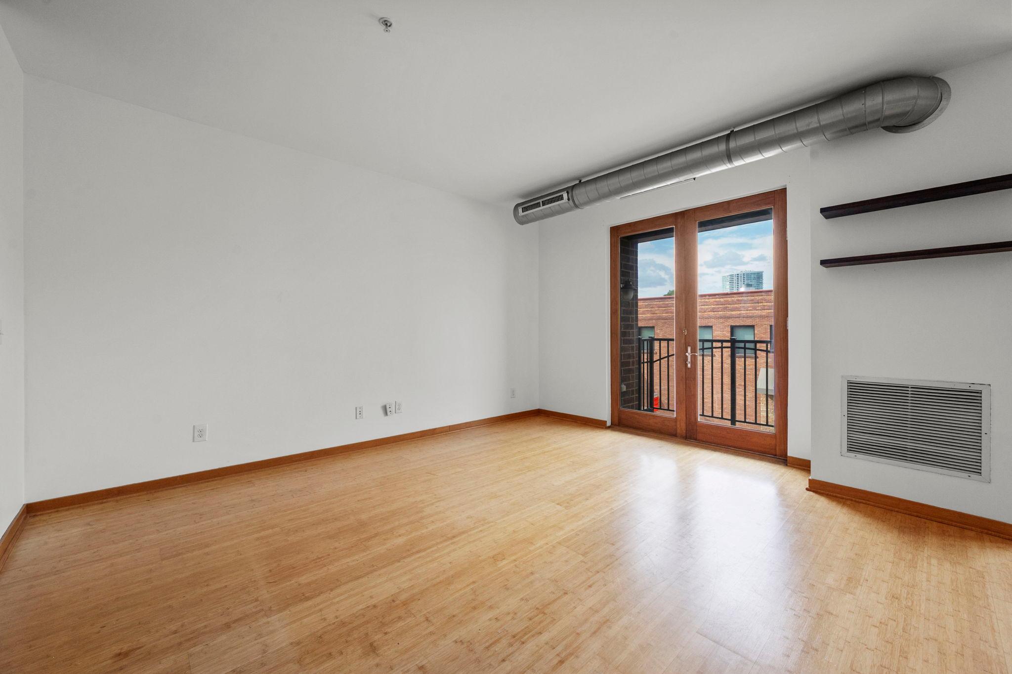 View of Residential at 15 Franklin Avenue #210, Minneapolis MN 55404, Minneapolis (27 of 64) - Mike Wilen | Minnesota Team Real Estate