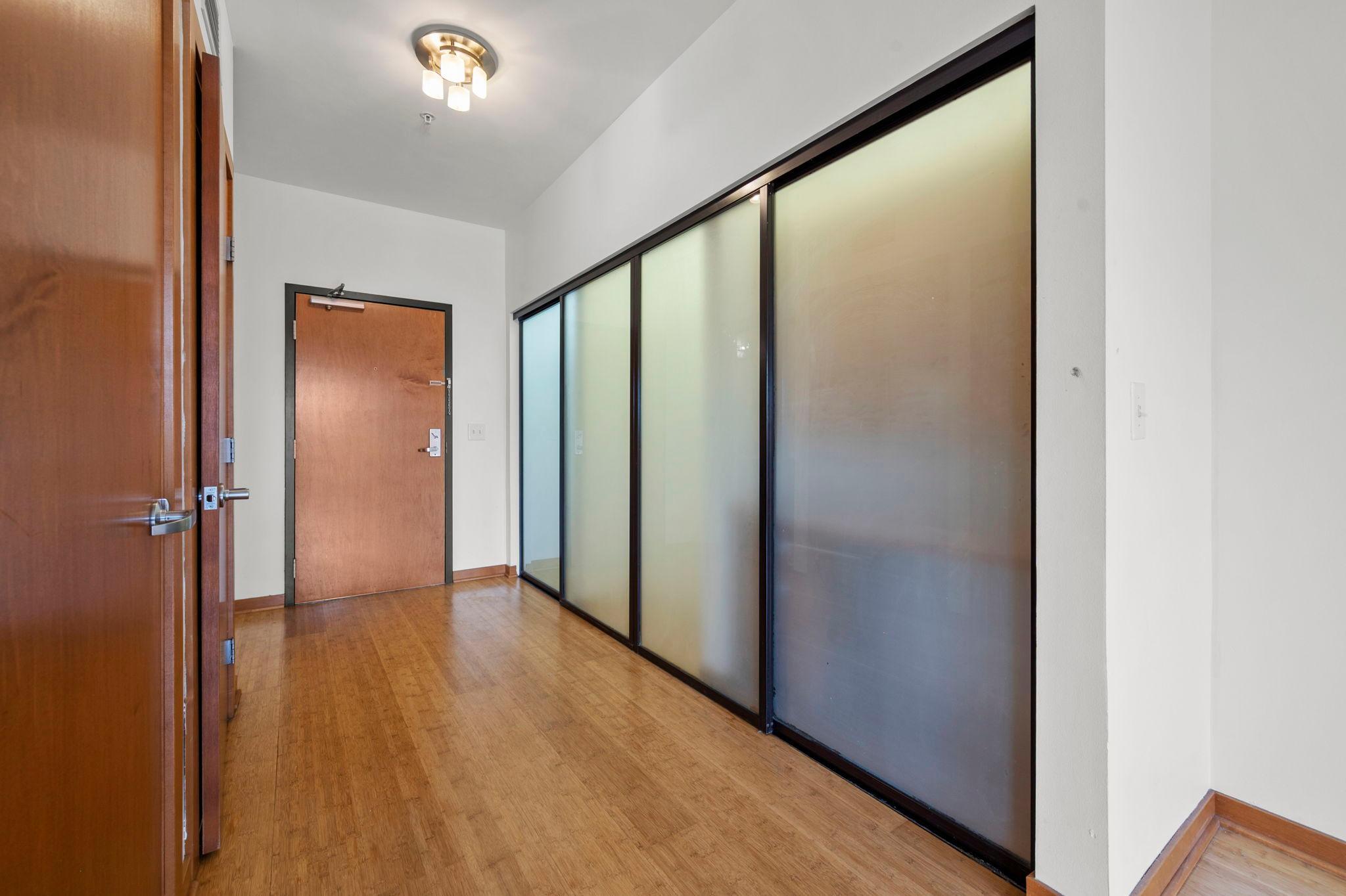 View of Residential at 15 Franklin Avenue #210, Minneapolis MN 55404, Minneapolis (20 of 64) - Mike Wilen | Minnesota Team Real Estate