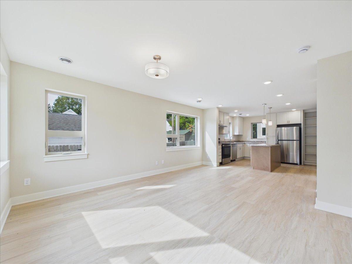 View of Residential at 2913 4th Street, Minneapolis MN 55411, Minneapolis (4 of 20) - Mike Wilen | Minnesota Team Real Estate