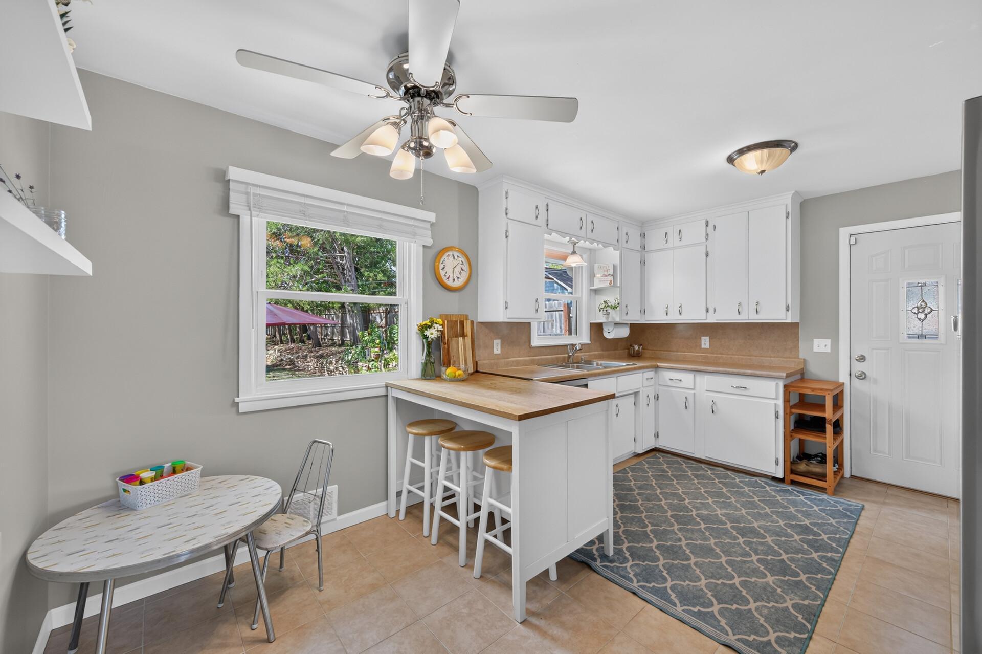 View of Residential at 3812 Buchanan Street, Columbia Heights MN 55421, Columbia Heights (9 of 28) - Mike Wilen | Minnesota Team Real Estate