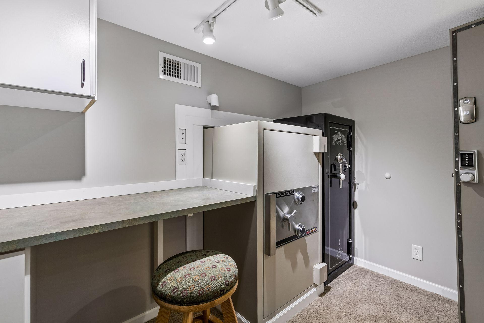 View of Residential at 3808 55th Street, Edina MN 55410, Edina (43 of 48) - Mike Wilen | Minnesota Team Real Estate