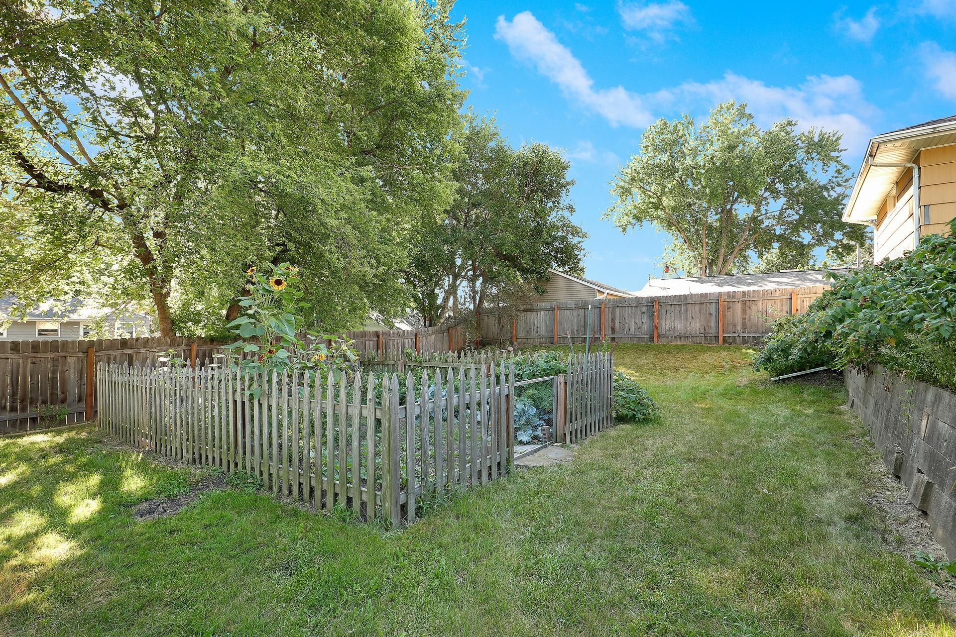 View of Residential at 3414 Yates Avenue, Crystal MN 55422, Crystal (51 of 55) - Mike Wilen | Minnesota Team Real Estate