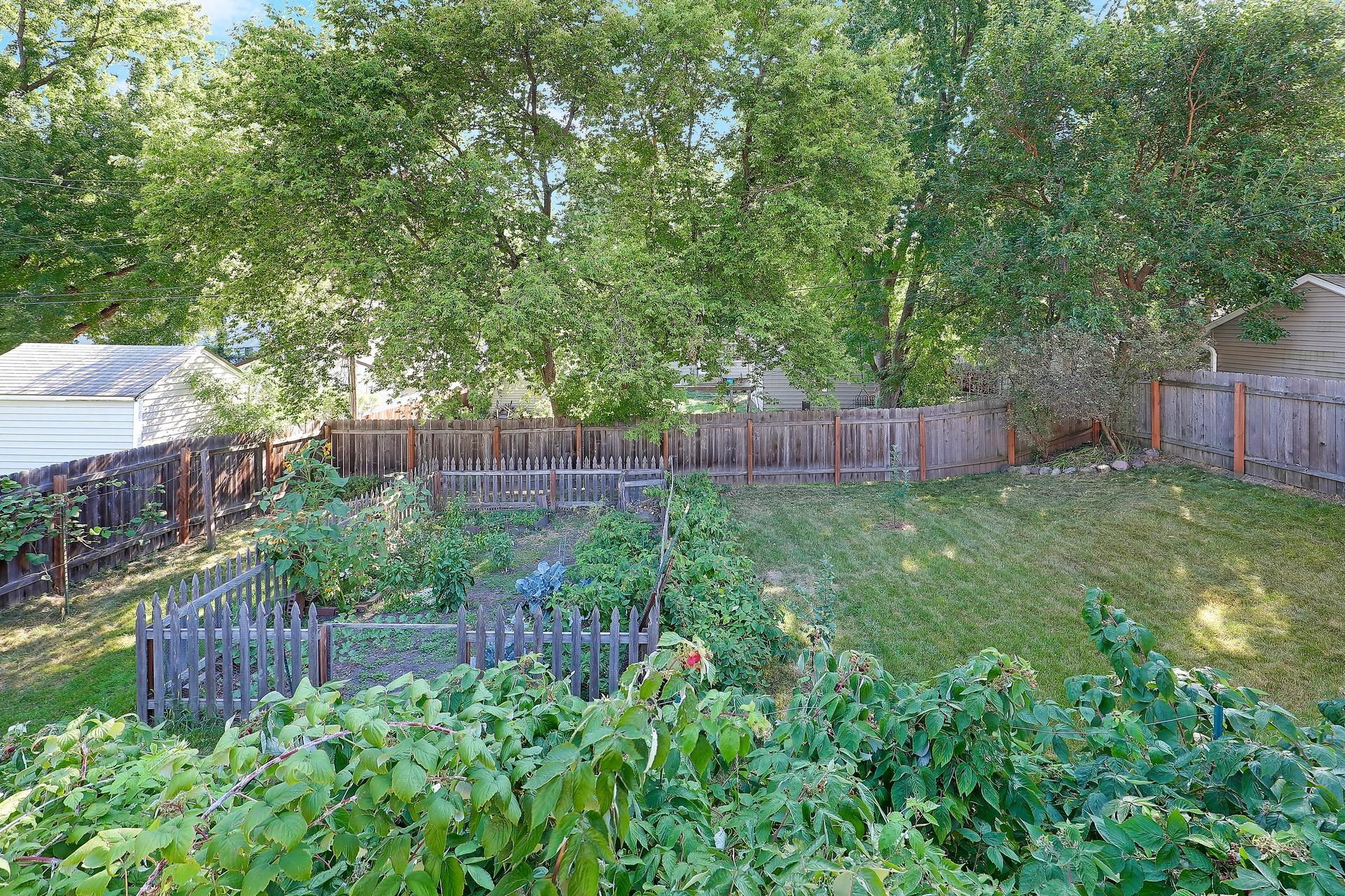 View of Residential at 3414 Yates Avenue, Crystal MN 55422, Crystal (50 of 55) - Mike Wilen | Minnesota Team Real Estate