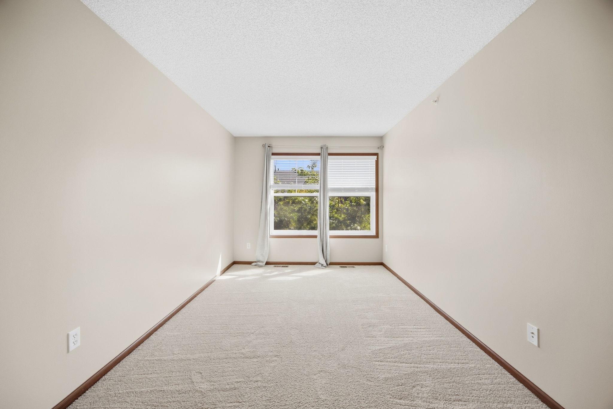 View of Residential at 15562 60th Avenue, Plymouth MN 55446, Plymouth (17 of 26) - Mike Wilen | Minnesota Team Real Estate