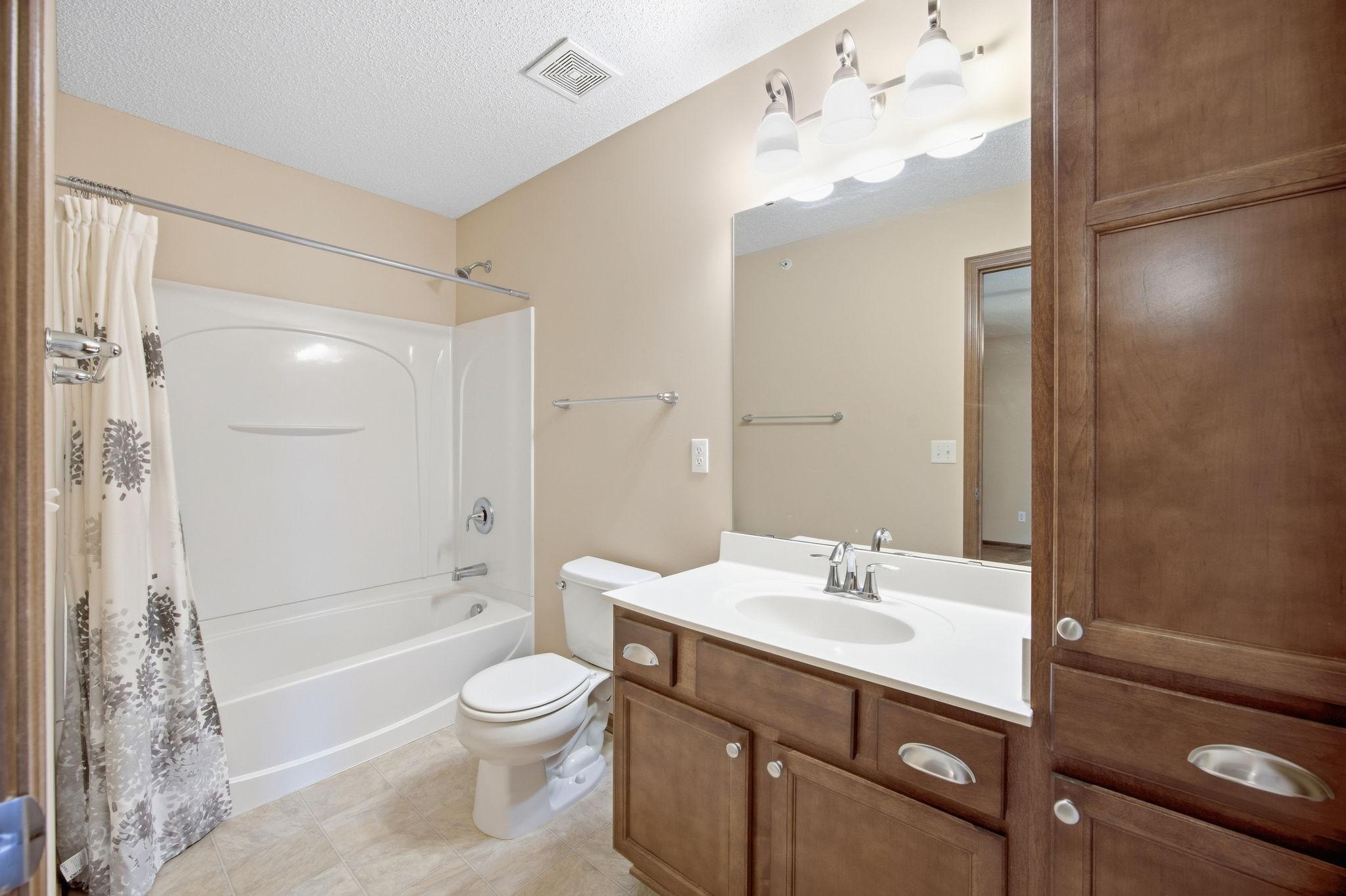 View of Residential at 15562 60th Avenue, Plymouth MN 55446, Plymouth (23 of 26) - Mike Wilen | Minnesota Team Real Estate