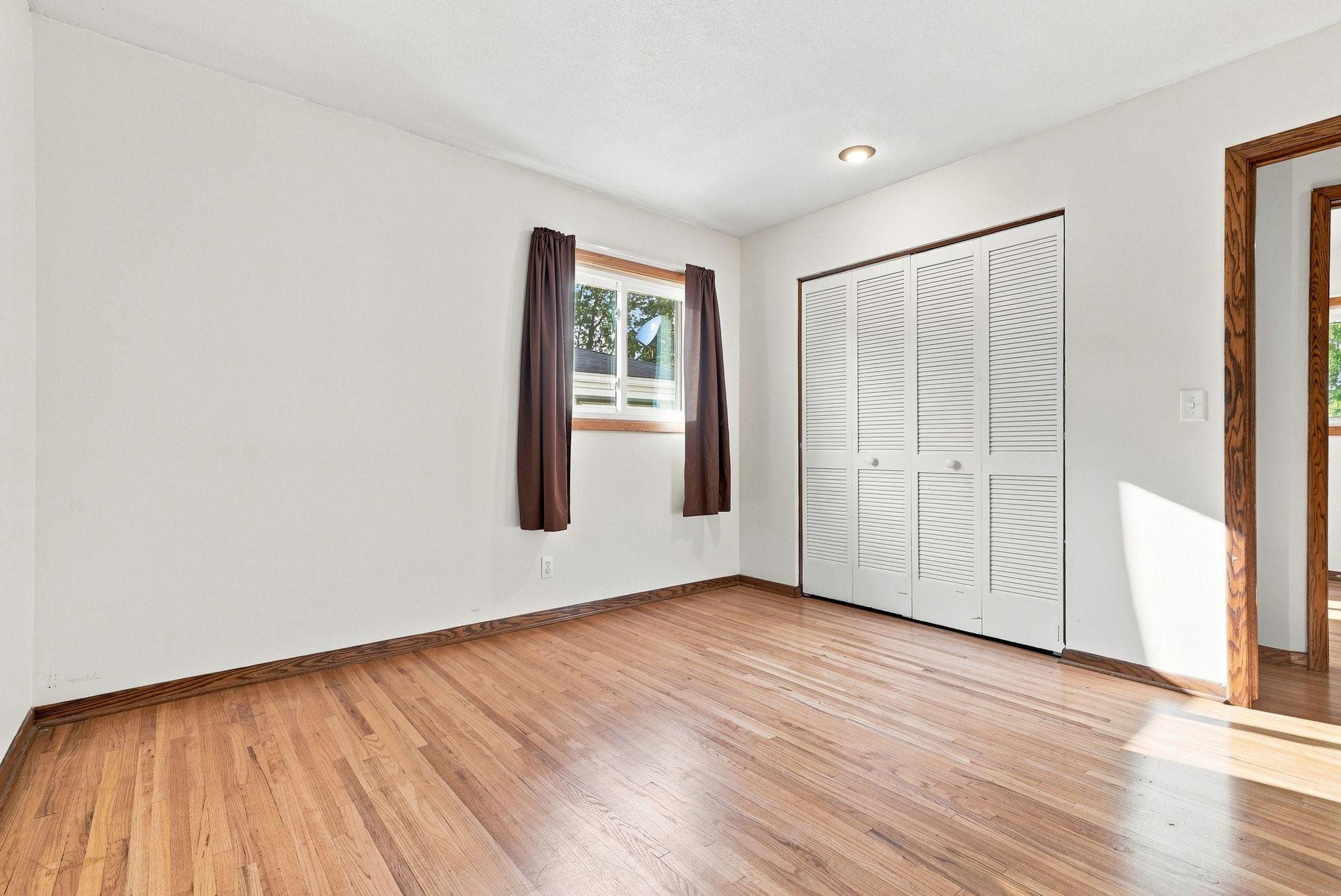 View of Residential at 725 50 1/2 Avenue, Columbia Heights MN 55421, Columbia Heights (15 of 45) - Mike Wilen | Minnesota Team Real Estate