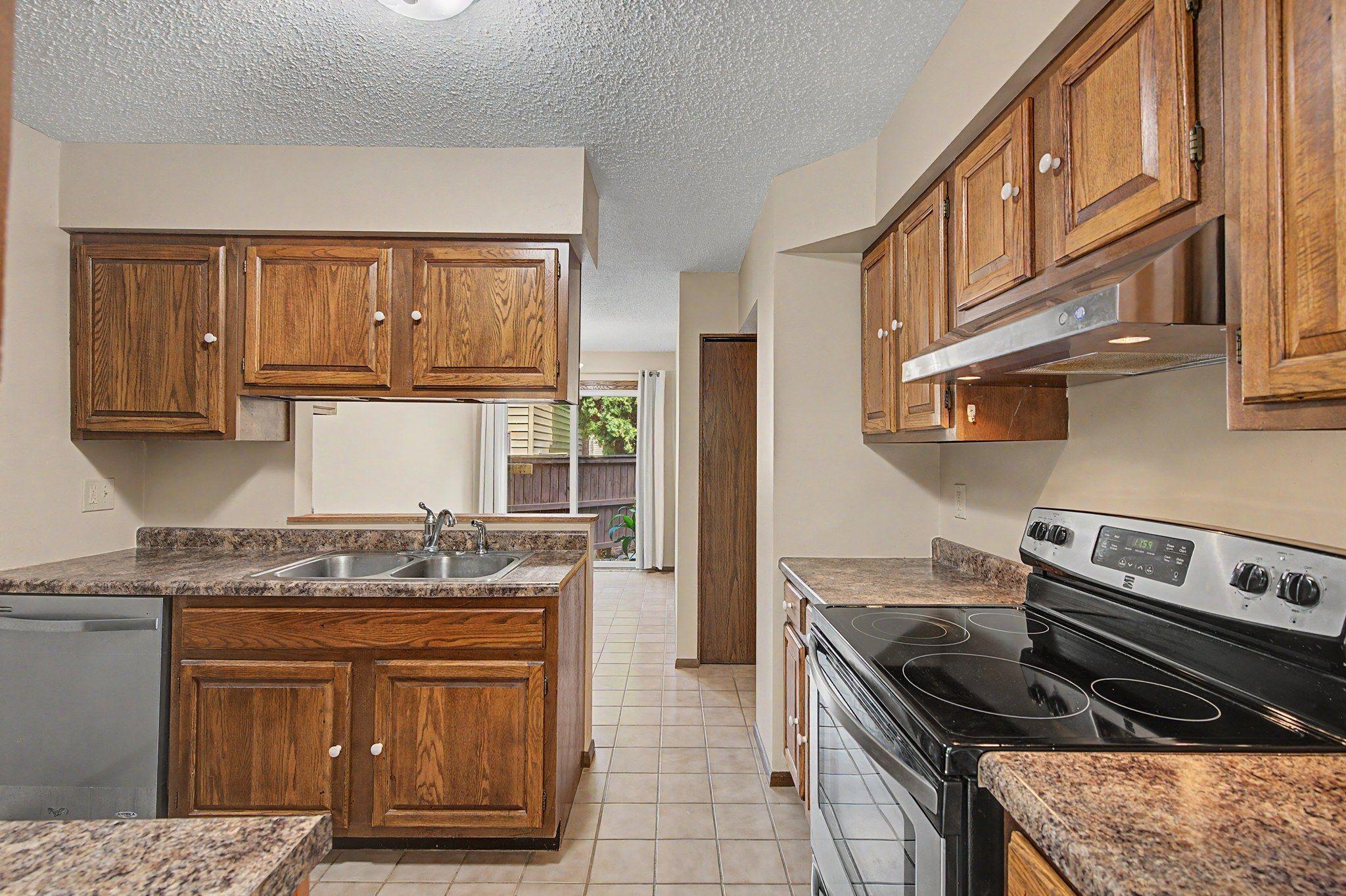 View of Residential at 4749 Spring Circle, Minnetonka MN 55345, Minnetonka (10 of 38) - Mike Wilen | Minnesota Team Real Estate