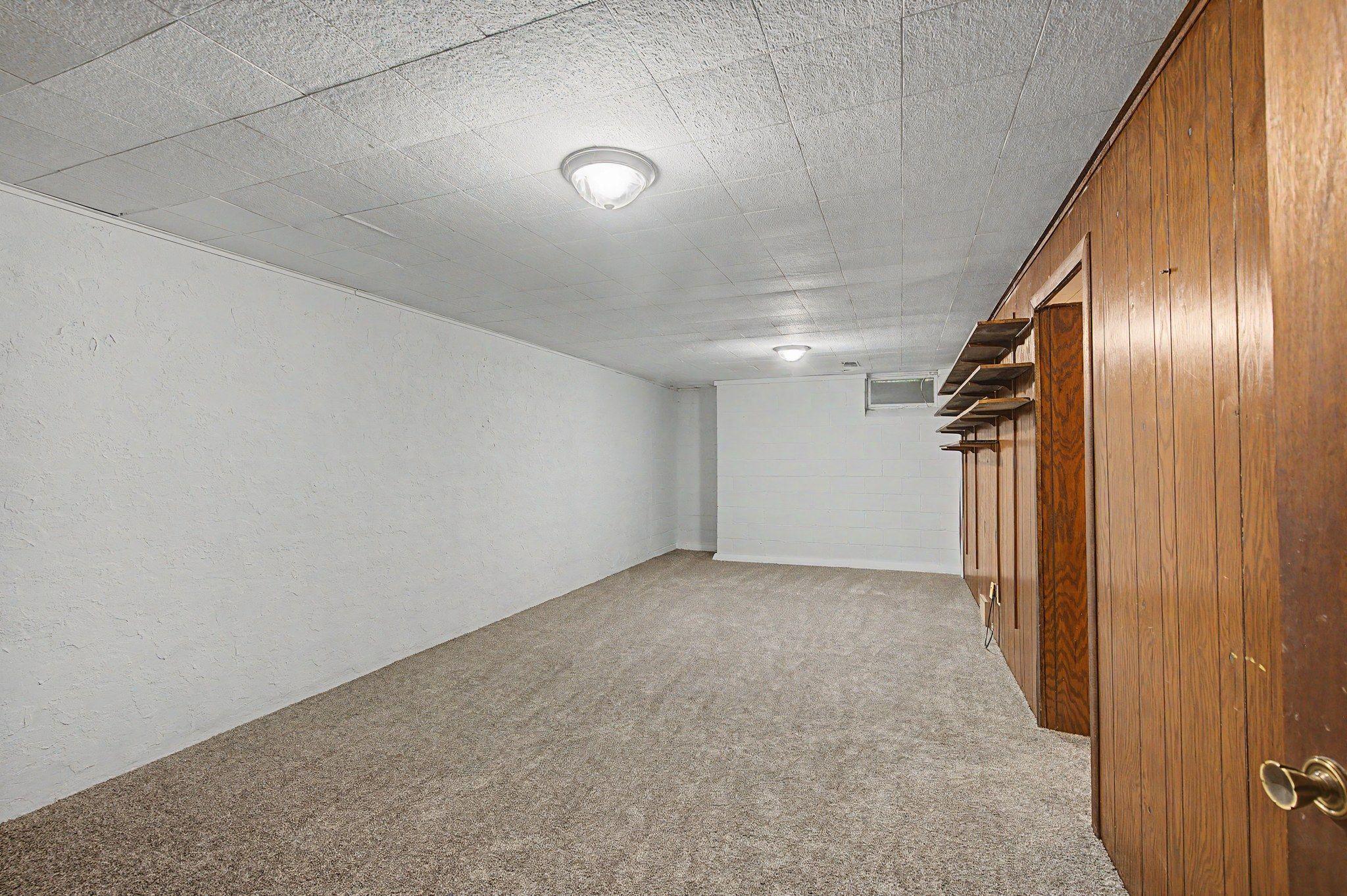 View of Residential at 4749 Spring Circle, Minnetonka MN 55345, Minnetonka (31 of 38) - Mike Wilen | Minnesota Team Real Estate
