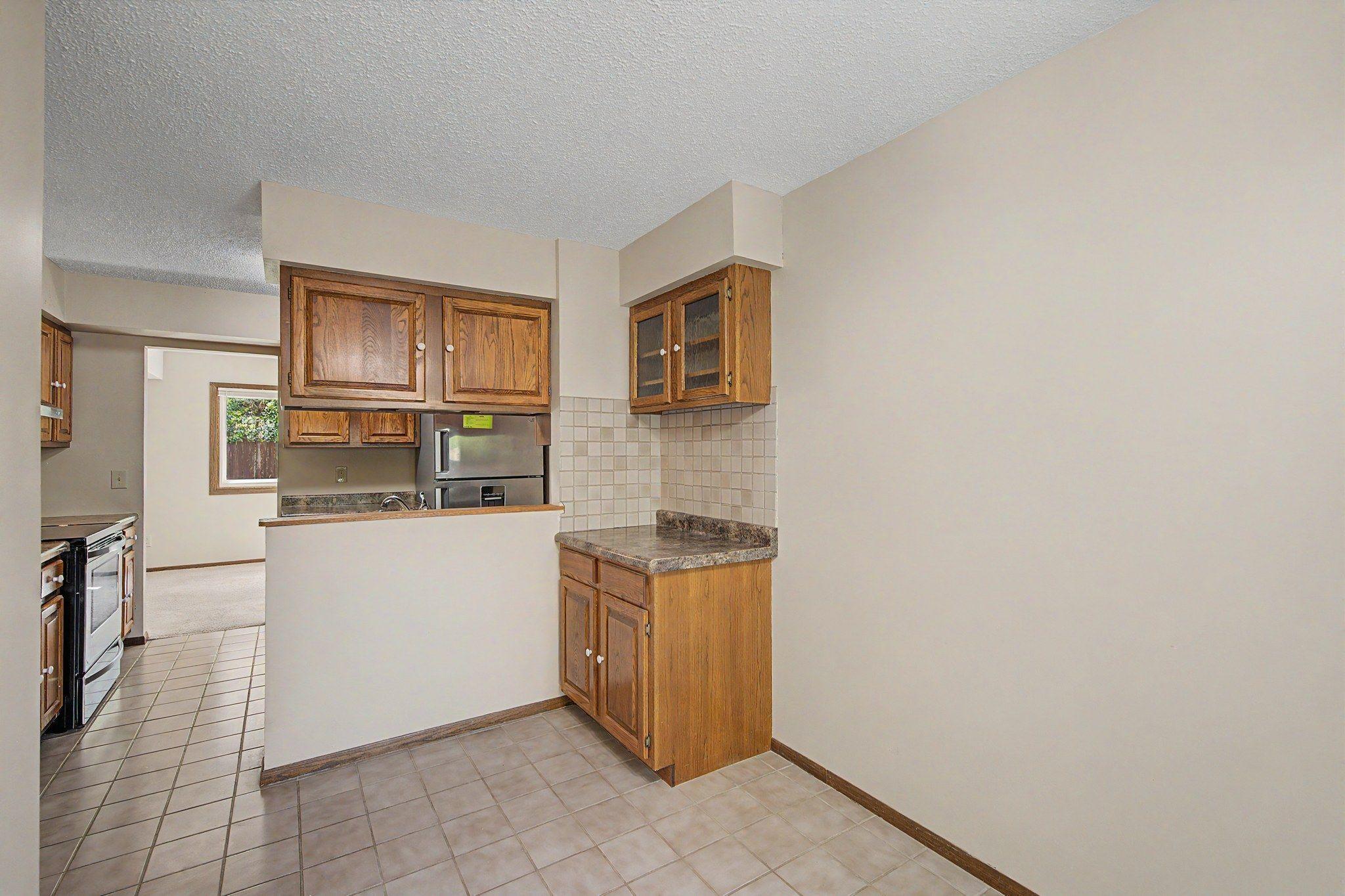 View of Residential at 4749 Spring Circle, Minnetonka MN 55345, Minnetonka (16 of 38) - Mike Wilen | Minnesota Team Real Estate
