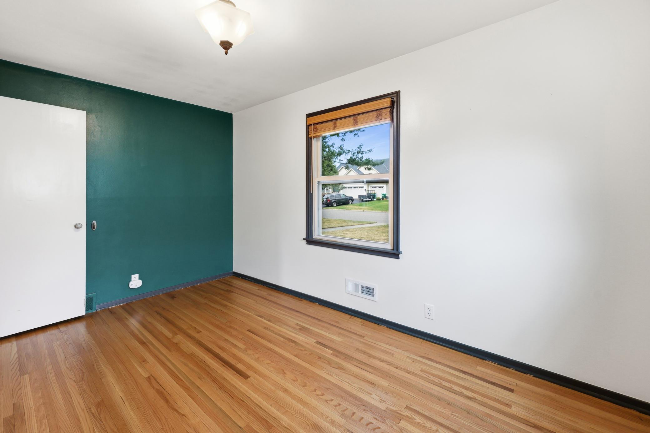 View of Residential at 4742 Zane Avenue, Crystal MN 55429, Crystal (23 of 53) - Mike Wilen | Minnesota Team Real Estate