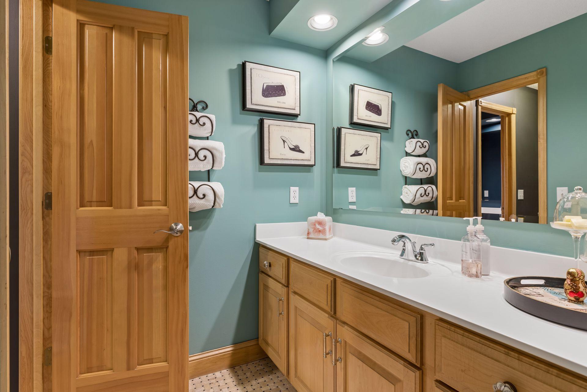 View of Residential at 16465 Eagle Ridge Drive, Minnetonka MN 55345, Minnetonka (35 of 67) - Mike Wilen | Minnesota Team Real Estate