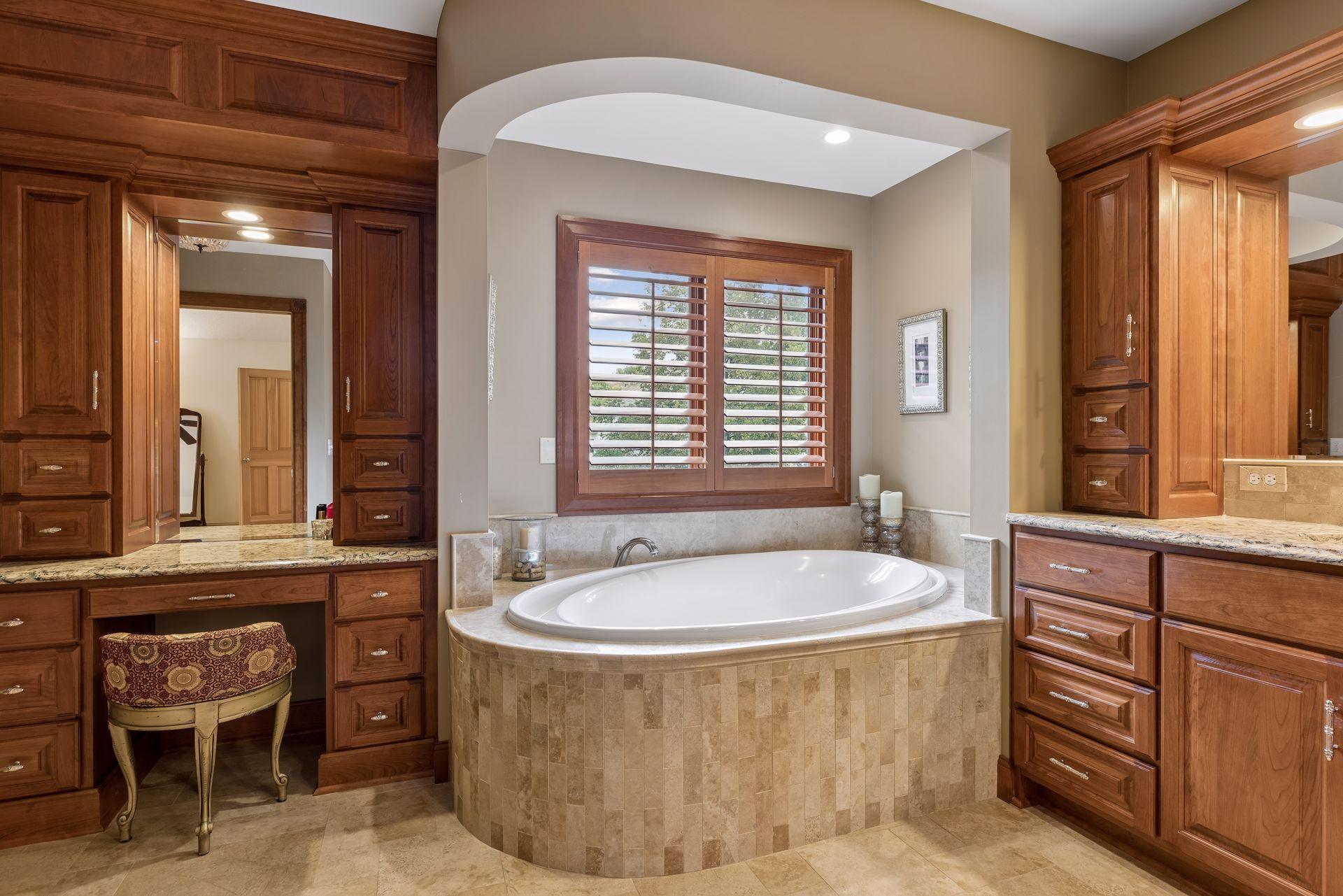 View of Residential at 16465 Eagle Ridge Drive, Minnetonka MN 55345, Minnetonka (27 of 67) - Mike Wilen | Minnesota Team Real Estate