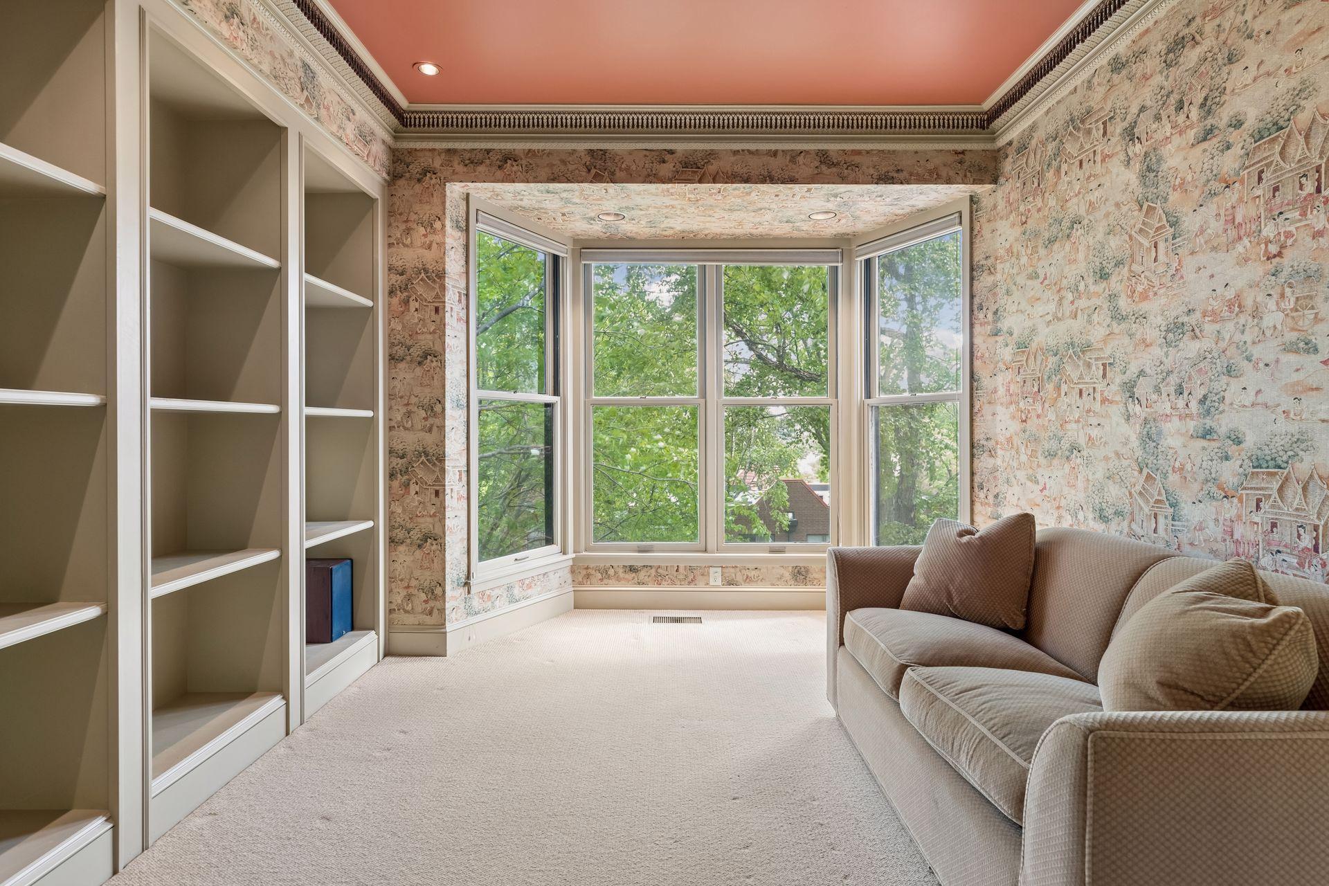 View of Residential at 1220 Mount Curve Avenue, Minneapolis MN 55403, Minneapolis (24 of 45) - Mike Wilen | Minnesota Team Real Estate