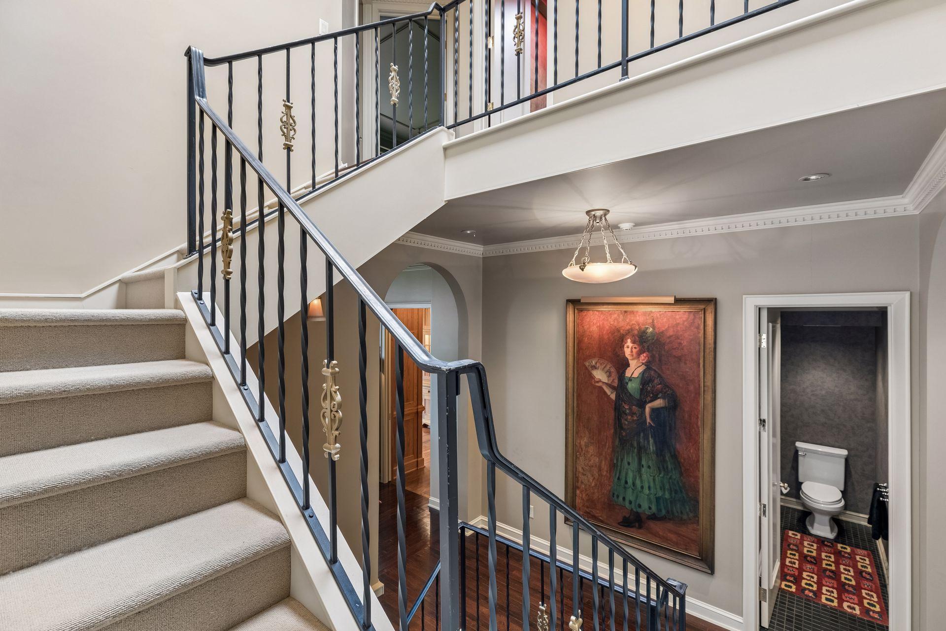 View of Residential at 1220 Mount Curve Avenue, Minneapolis MN 55403, Minneapolis (17 of 45) - Mike Wilen | Minnesota Team Real Estate