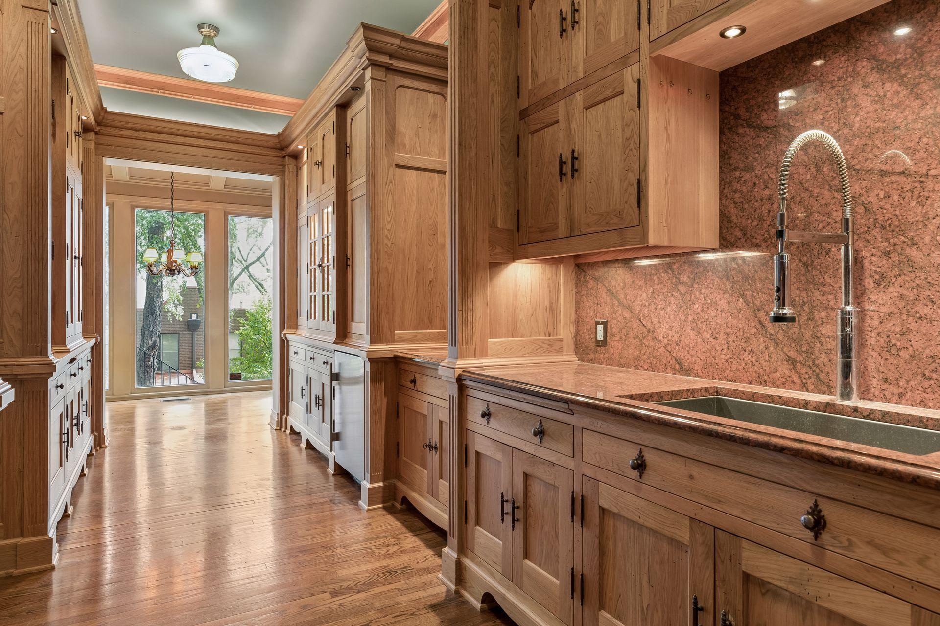 View of Residential at 1220 Mount Curve Avenue, Minneapolis MN 55403, Minneapolis (12 of 45) - Mike Wilen | Minnesota Team Real Estate
