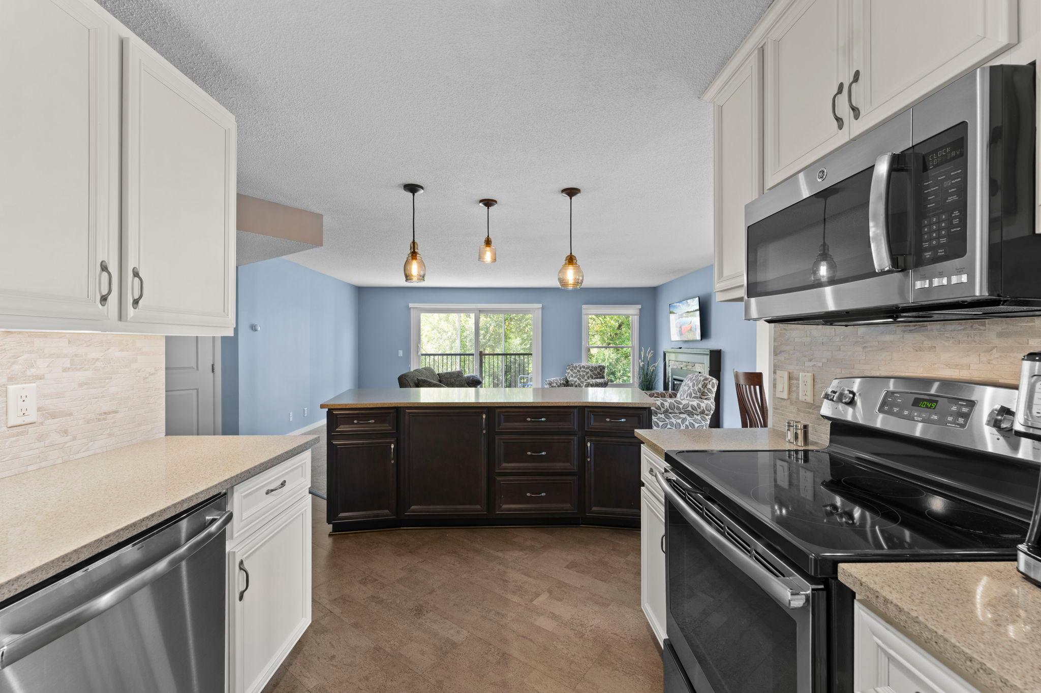 View of Residential at 3030 Saint Albans Mill Road #215, Minnetonka MN 55305, Minnetonka (21 of 50) - Mike Wilen | Minnesota Team Real Estate