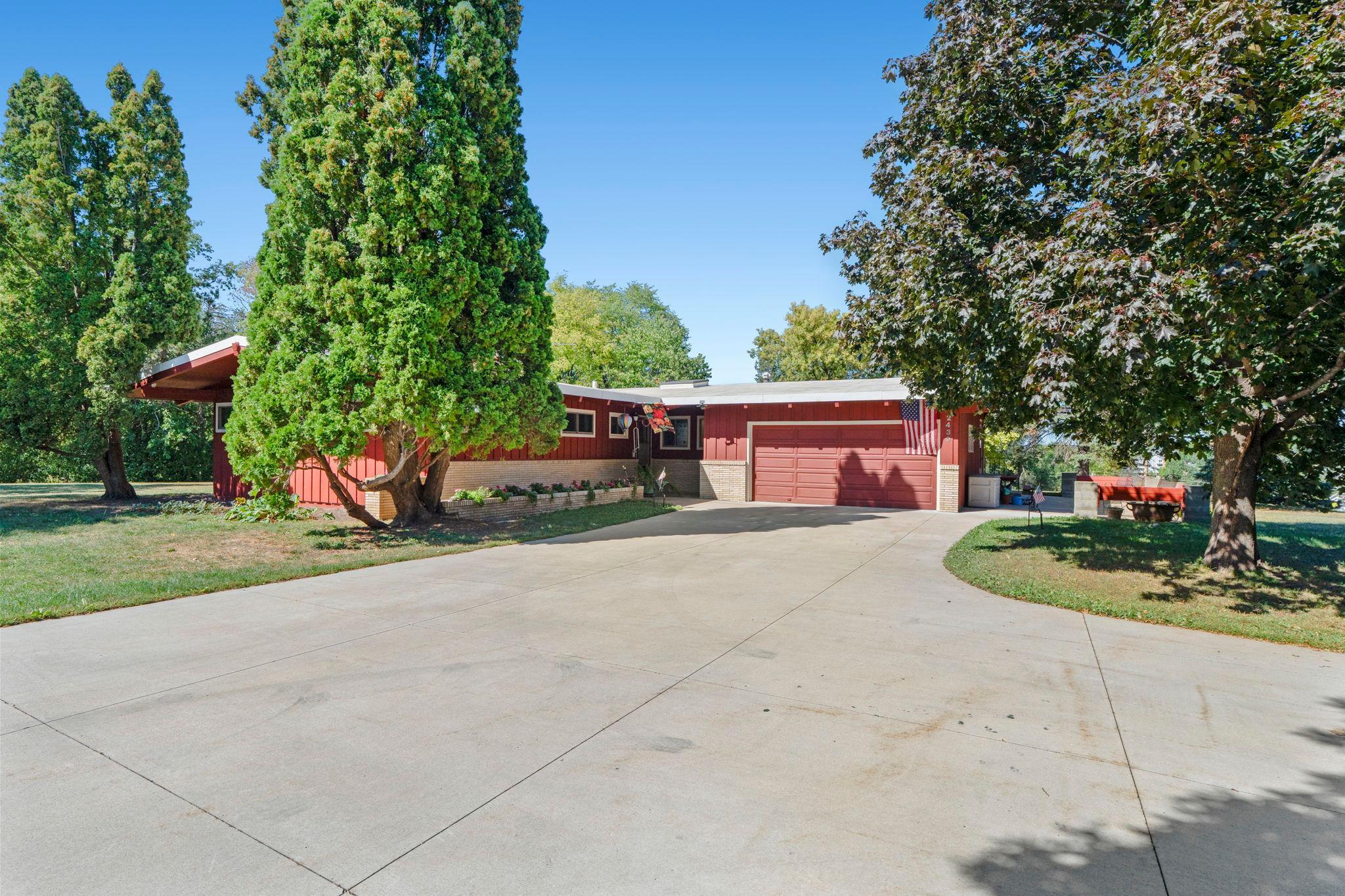 View of Residential at 2439 Hauer Trail, Shakopee MN 55379, Shakopee (4 of 62) - Mike Wilen | Minnesota Team Real Estate