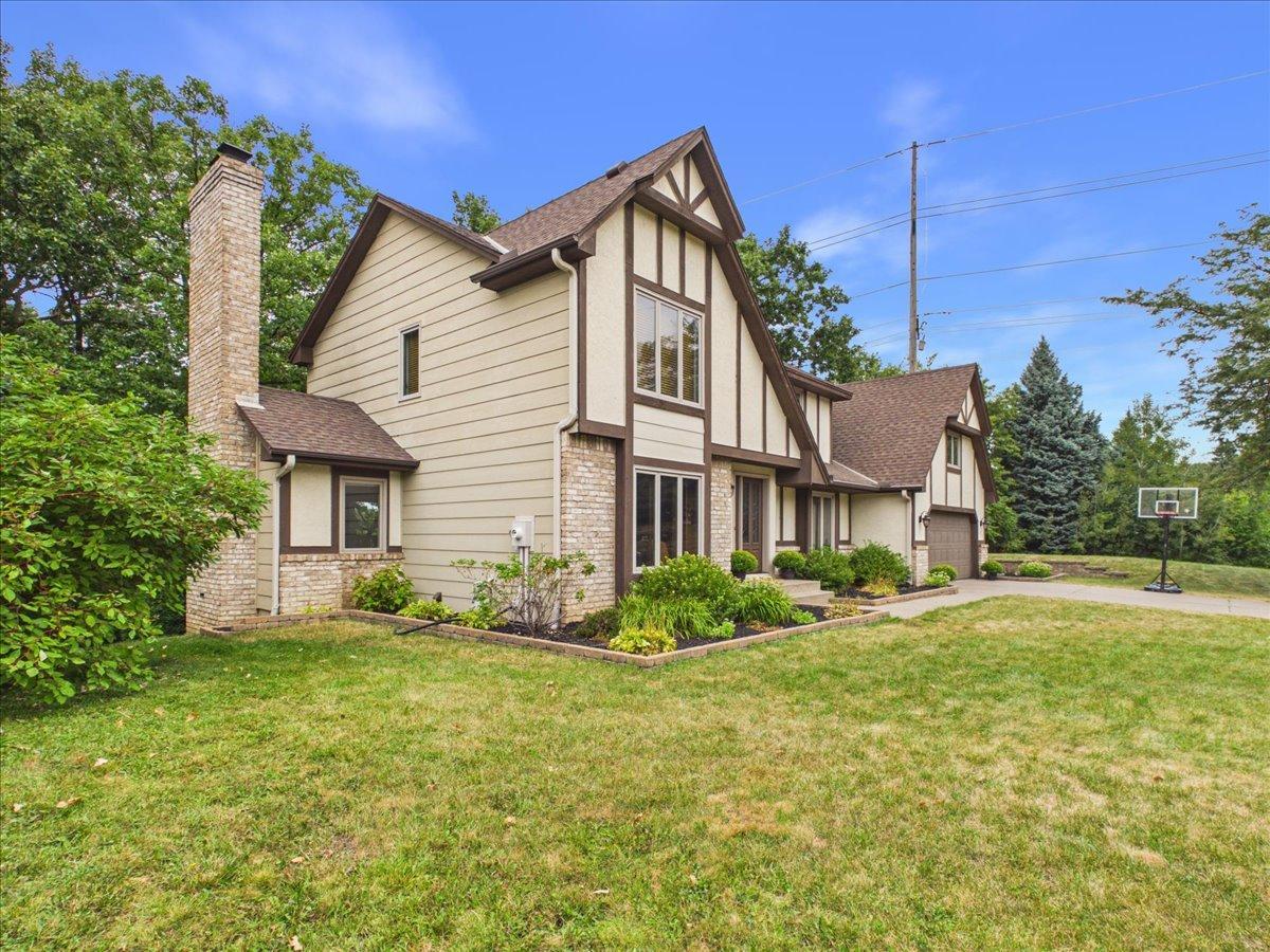 View of Residential at 4195 Norma Avenue, Arden Hills MN 55112, Arden Hills (26 of 77) - Mike Wilen | Minnesota Team Real Estate