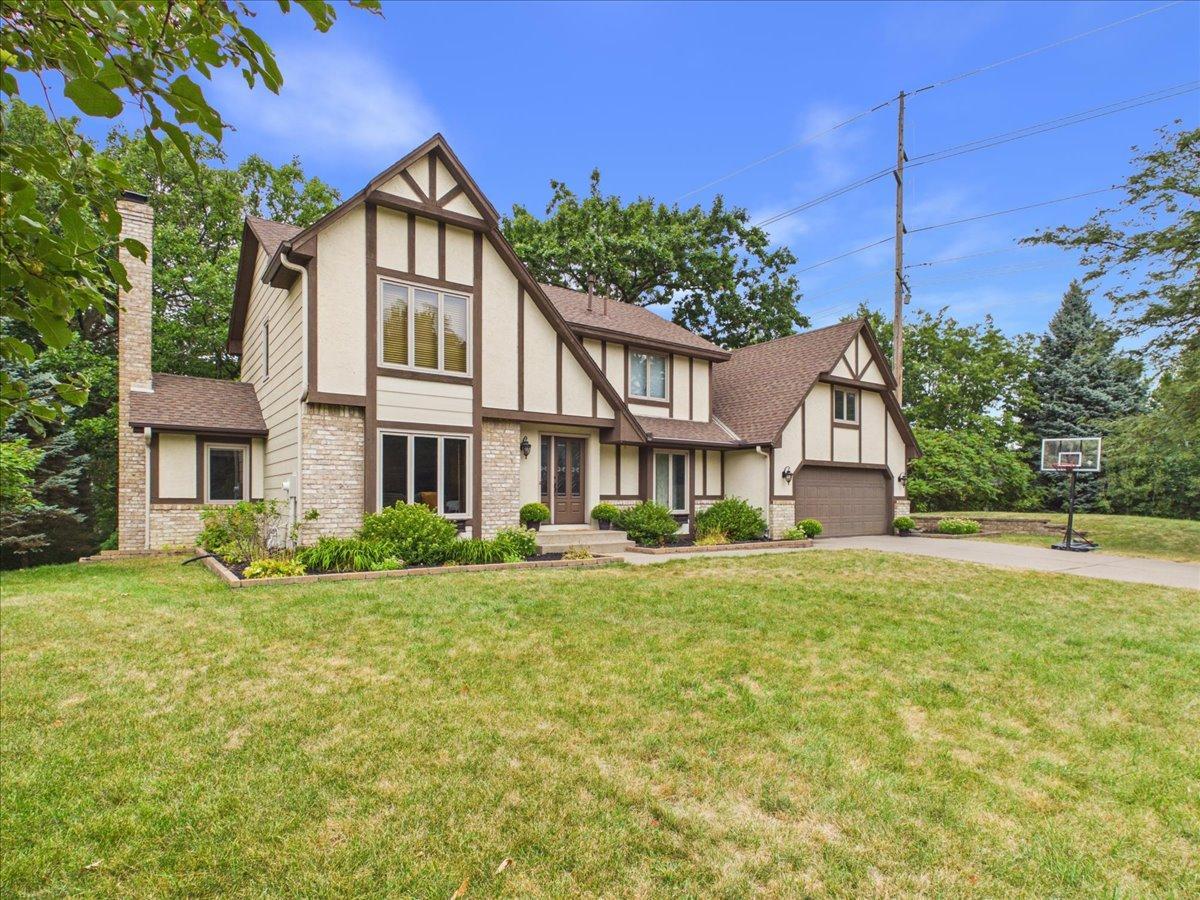 View of Residential at 4195 Norma Avenue, Arden Hills MN 55112, Arden Hills (20 of 77) - Mike Wilen | Minnesota Team Real Estate