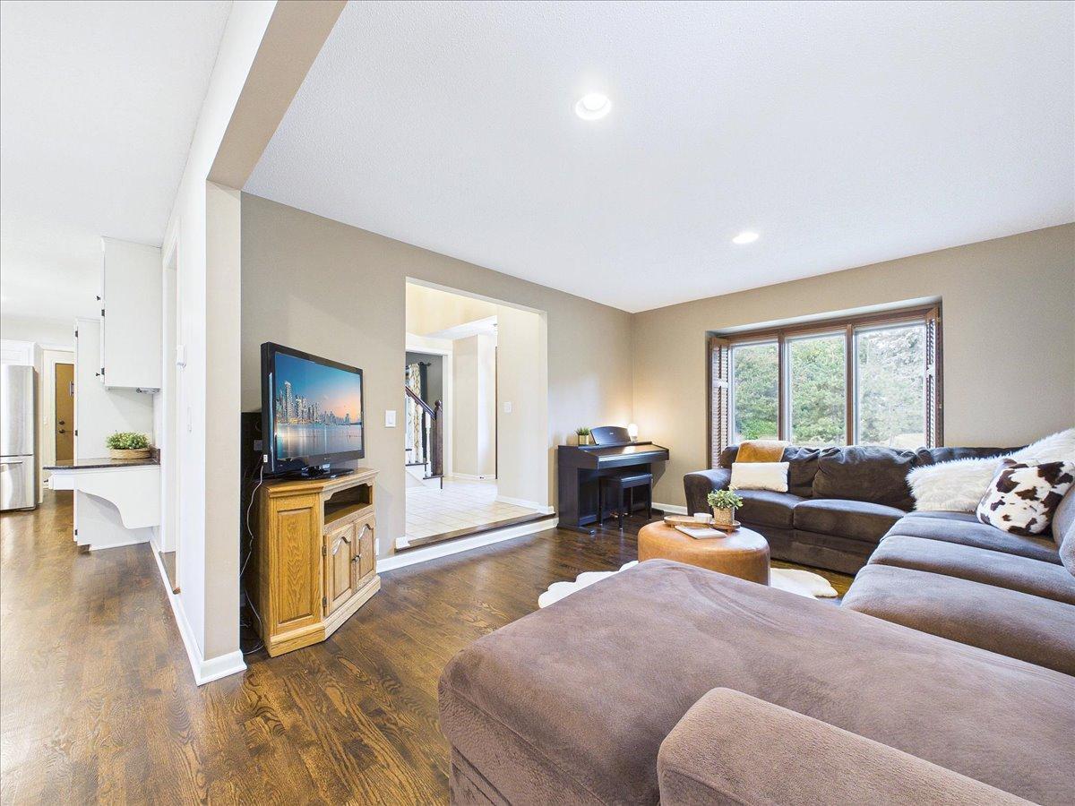 View of Residential at 4195 Norma Avenue, Arden Hills MN 55112, Arden Hills (14 of 77) - Mike Wilen | Minnesota Team Real Estate