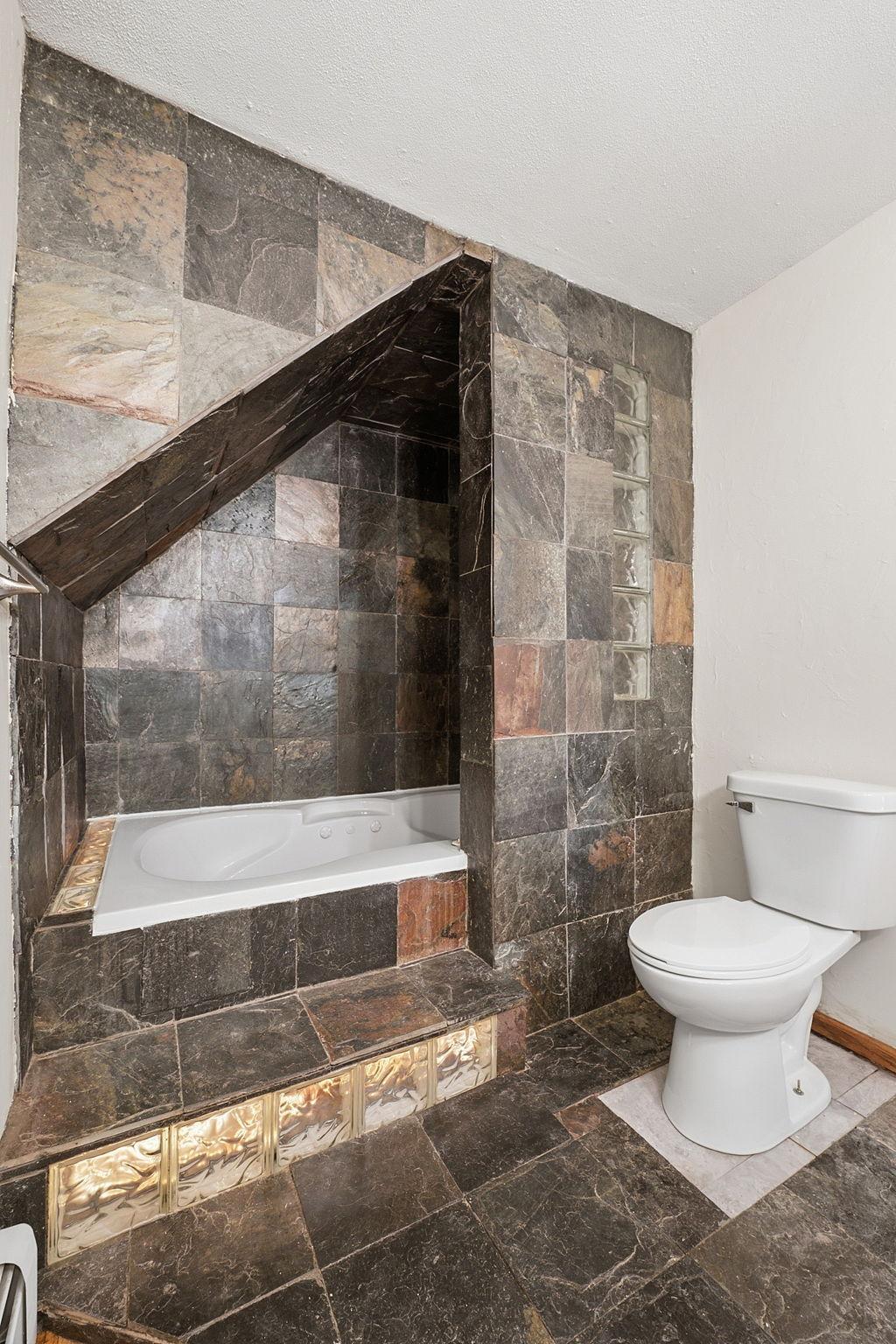 View of Residential at 1032 Desoto Street, Saint Paul MN 55130, Saint Paul (29 of 53) - Mike Wilen | Minnesota Team Real Estate
