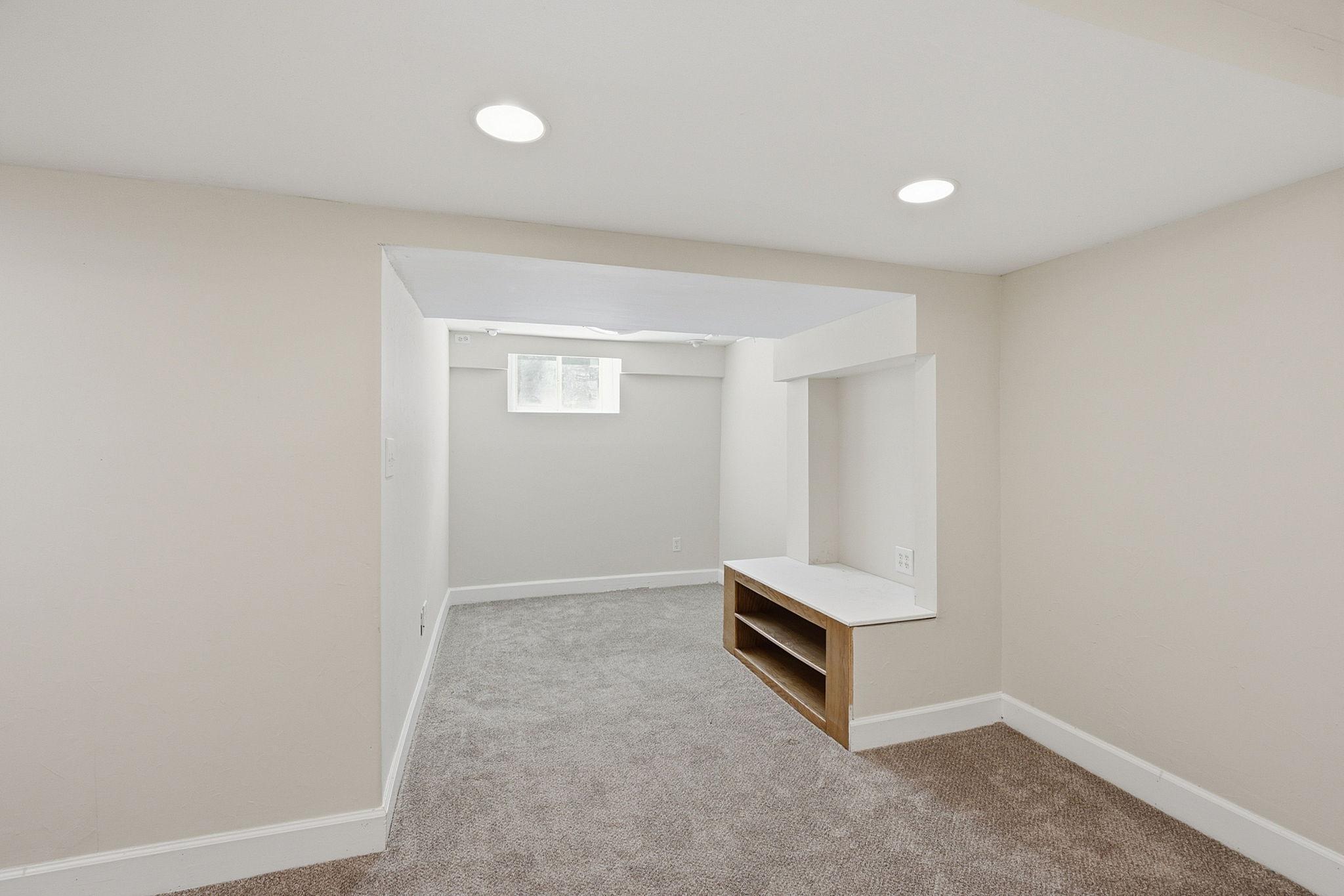 View of Residential at 1032 Desoto Street, Saint Paul MN 55130, Saint Paul (38 of 53) - Mike Wilen | Minnesota Team Real Estate