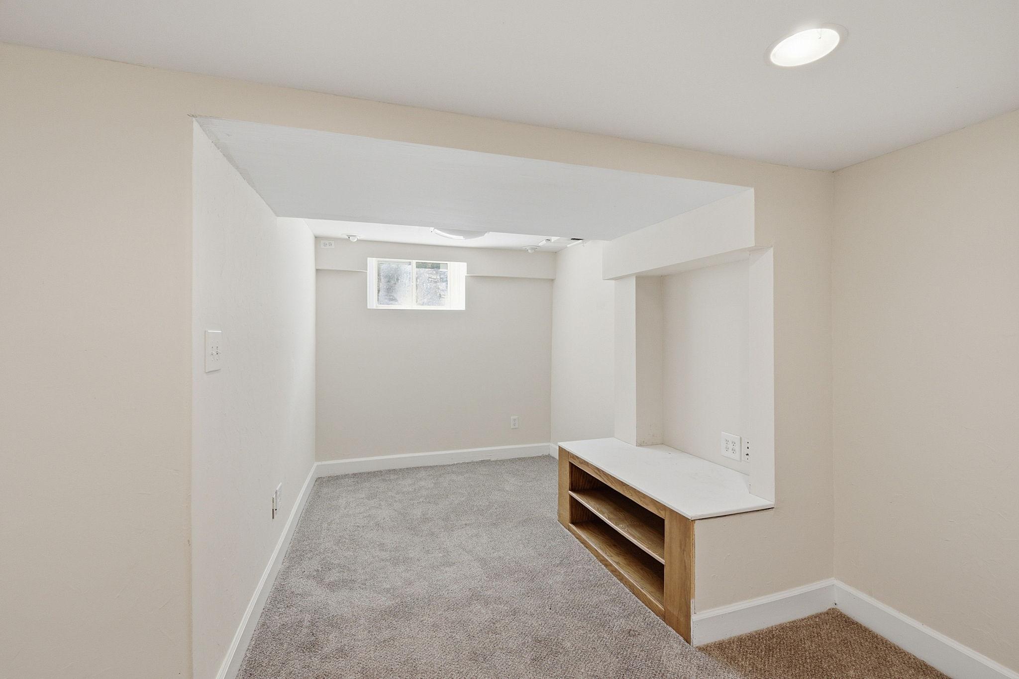 View of Residential at 1032 Desoto Street, Saint Paul MN 55130, Saint Paul (37 of 53) - Mike Wilen | Minnesota Team Real Estate