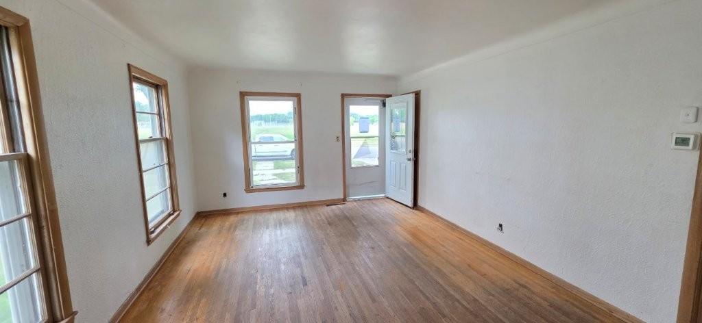 View of Residential at 1034 Bidwell Street, West Saint Paul MN 55118, West Saint Paul (8 of 31) - Mike Wilen | Minnesota Team Real Estate