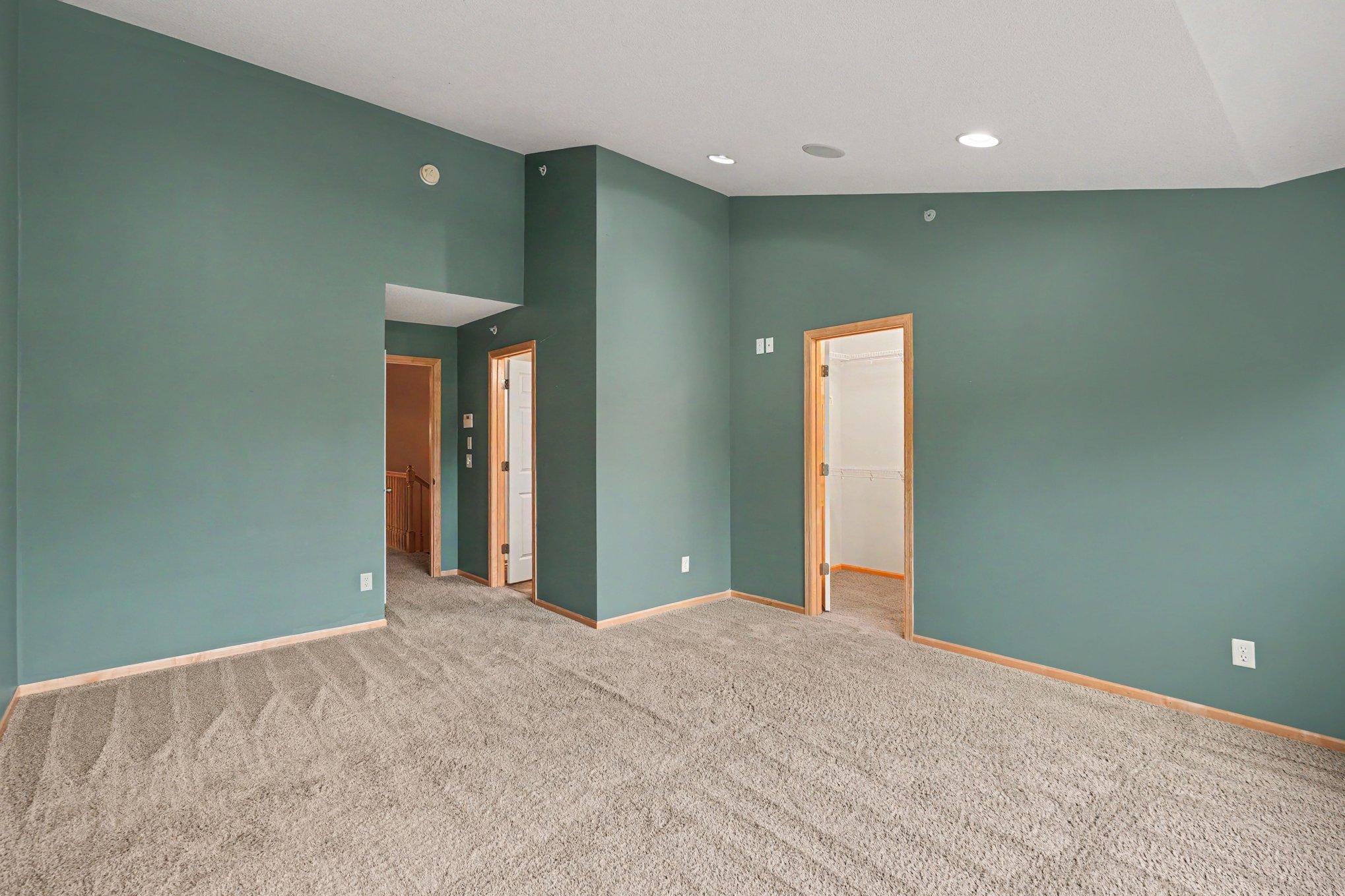 View of Residential at 15493 June Grass Lane, Eden Prairie MN 55347, Eden Prairie (21 of 51) - Mike Wilen | Minnesota Team Real Estate