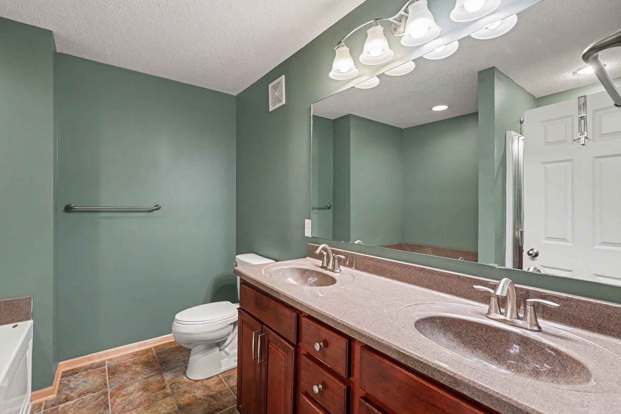 View of Residential at 15493 June Grass Lane, Eden Prairie MN 55347, Eden Prairie (24 of 51) - Mike Wilen | Minnesota Team Real Estate