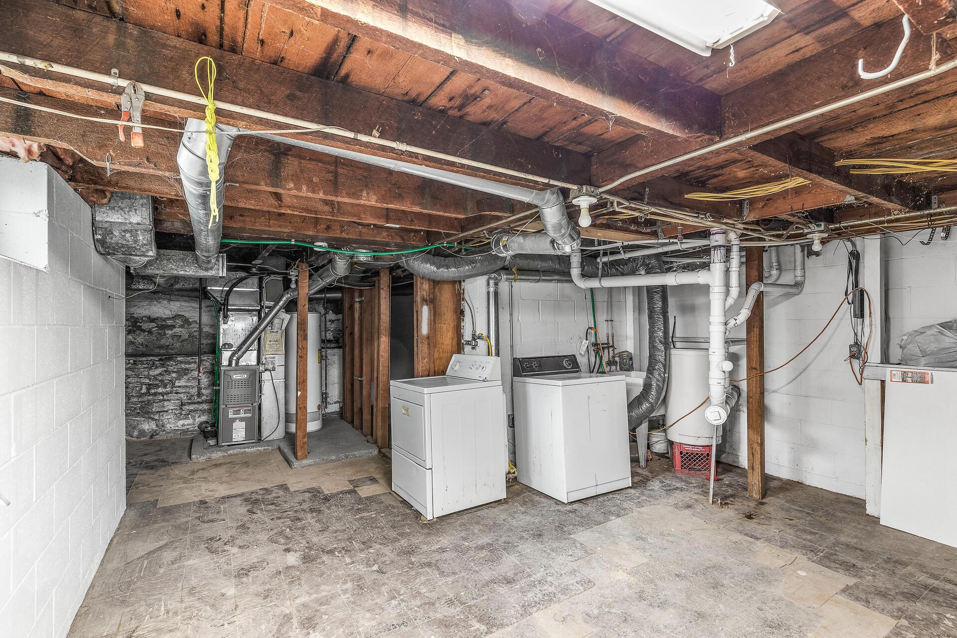 View of Residential at 633 Polk Street, Minneapolis MN 55413, Minneapolis (21 of 28) - Mike Wilen | Minnesota Team Real Estate