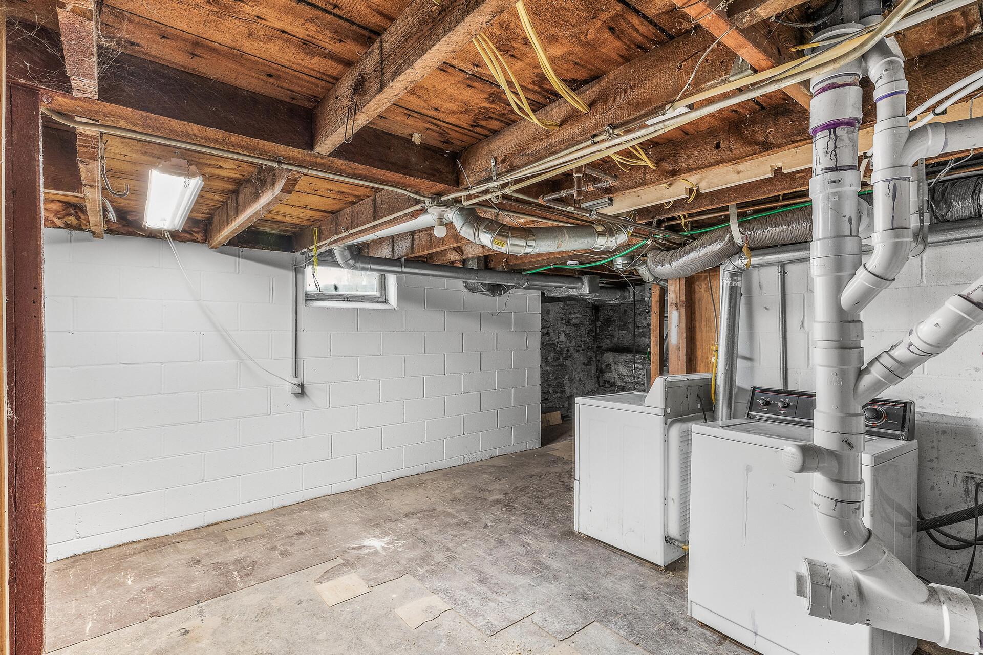 View of Residential at 633 Polk Street, Minneapolis MN 55413, Minneapolis (20 of 28) - Mike Wilen | Minnesota Team Real Estate